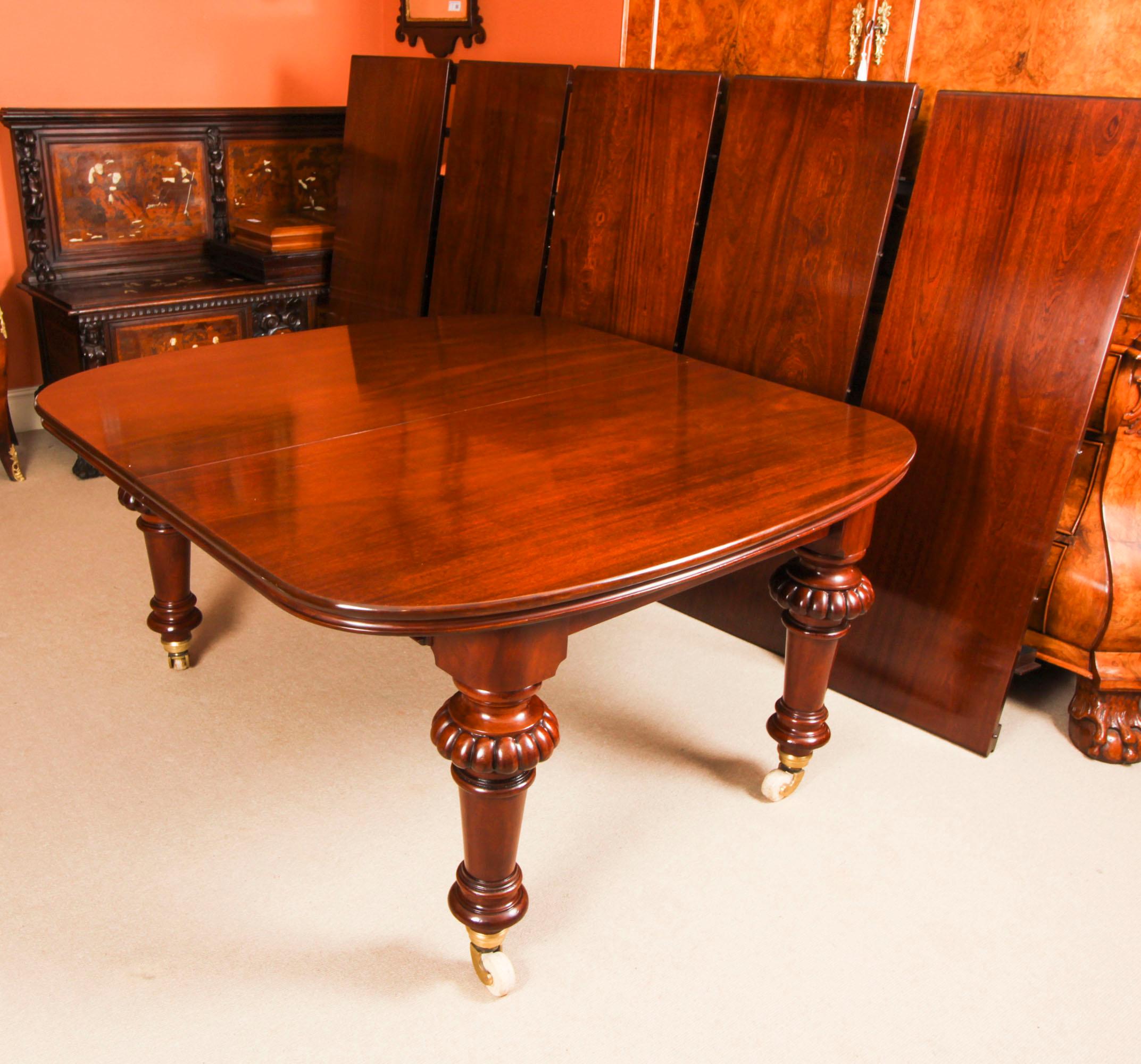 Antique William IV 13 ft Flame Mahogany Extending Dining Table 19th Century 6