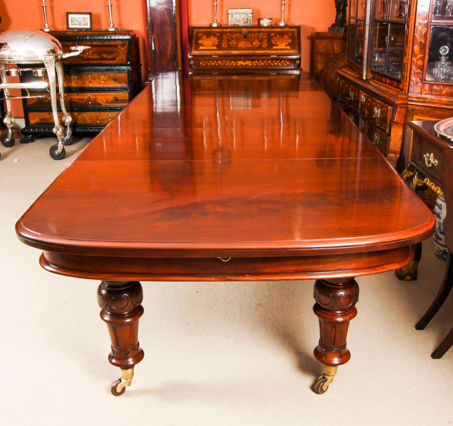 Antique William IV Flame Mahogany Extending Dining Table 19th C 1