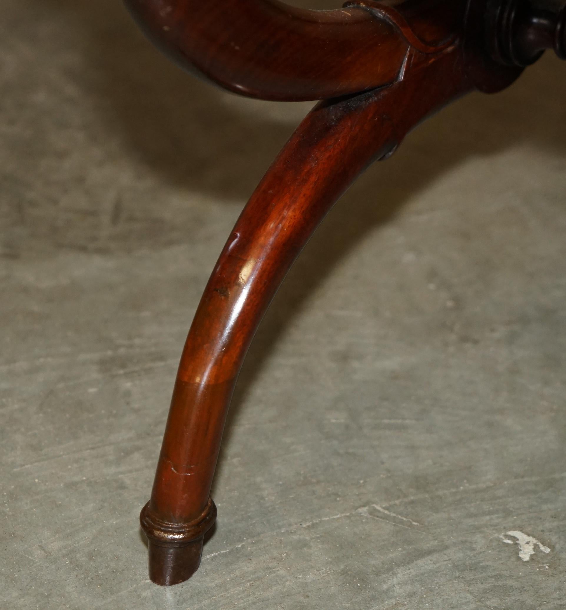 ANTIQUE William IV 1830 BROWN LEATHER HARDWOOD CHESTERFIELD STOOL PIANO BENCHETTO in vendita 4