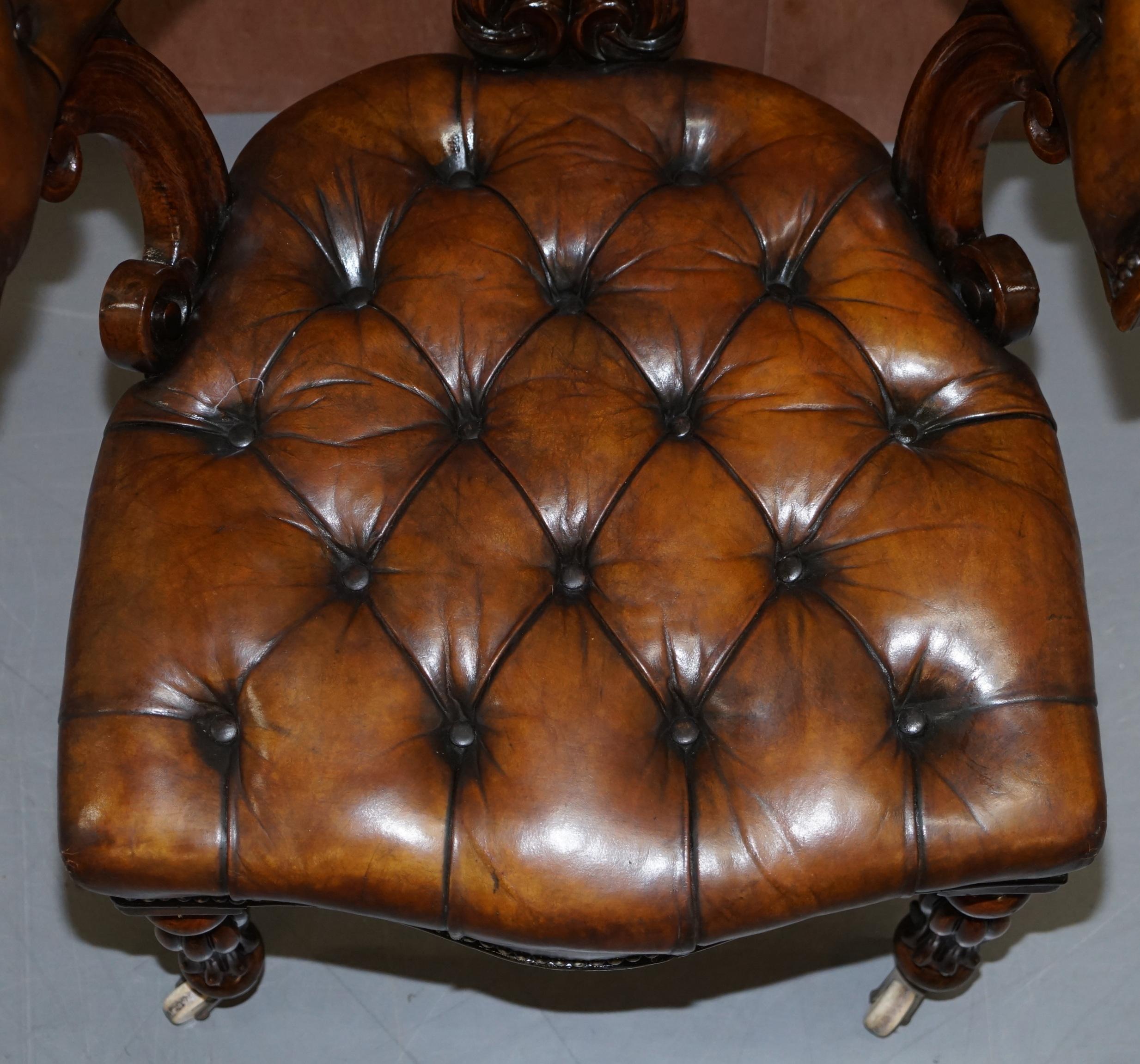 leather sofa chesterfield