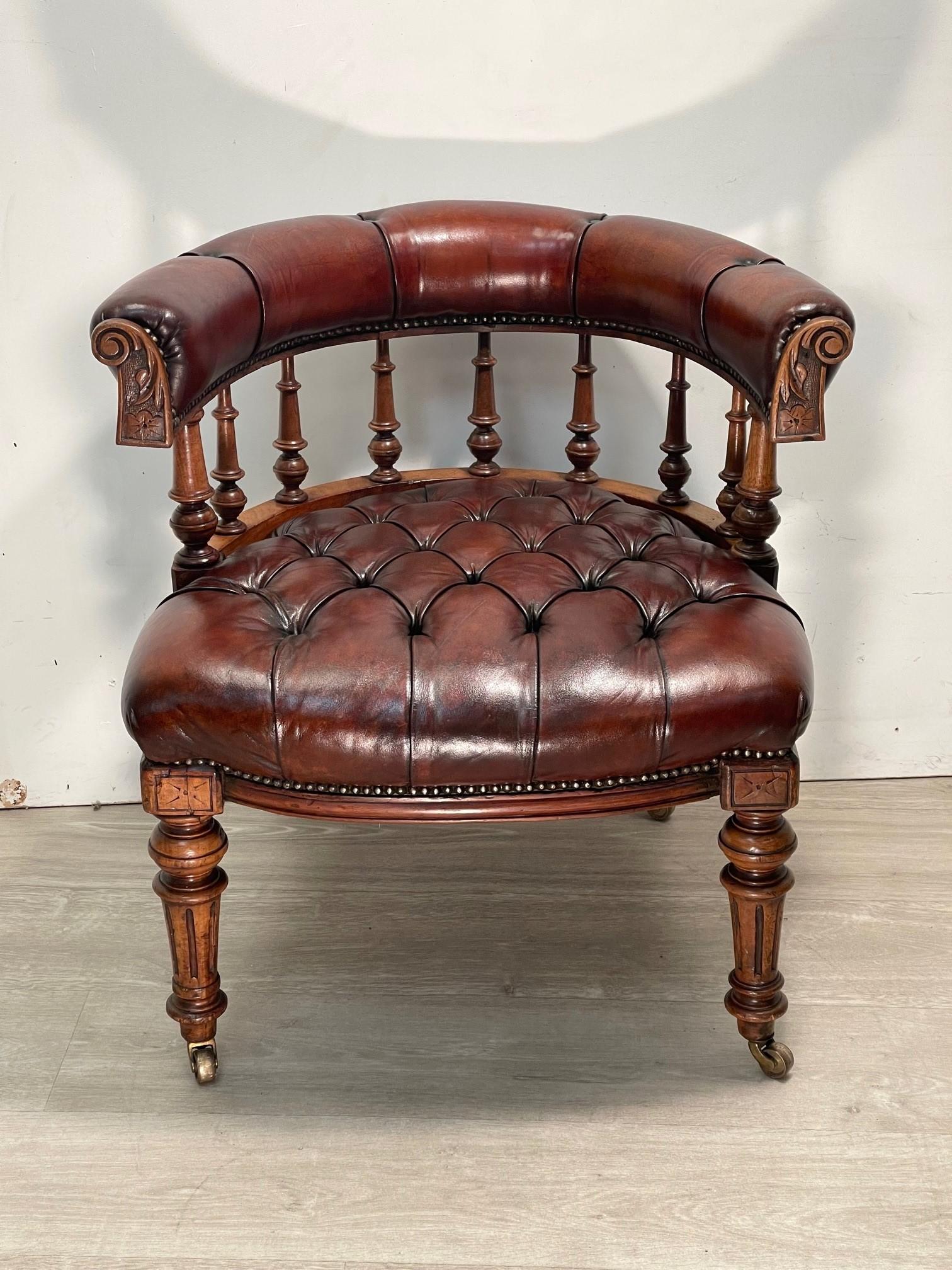 captains chair chesterfield