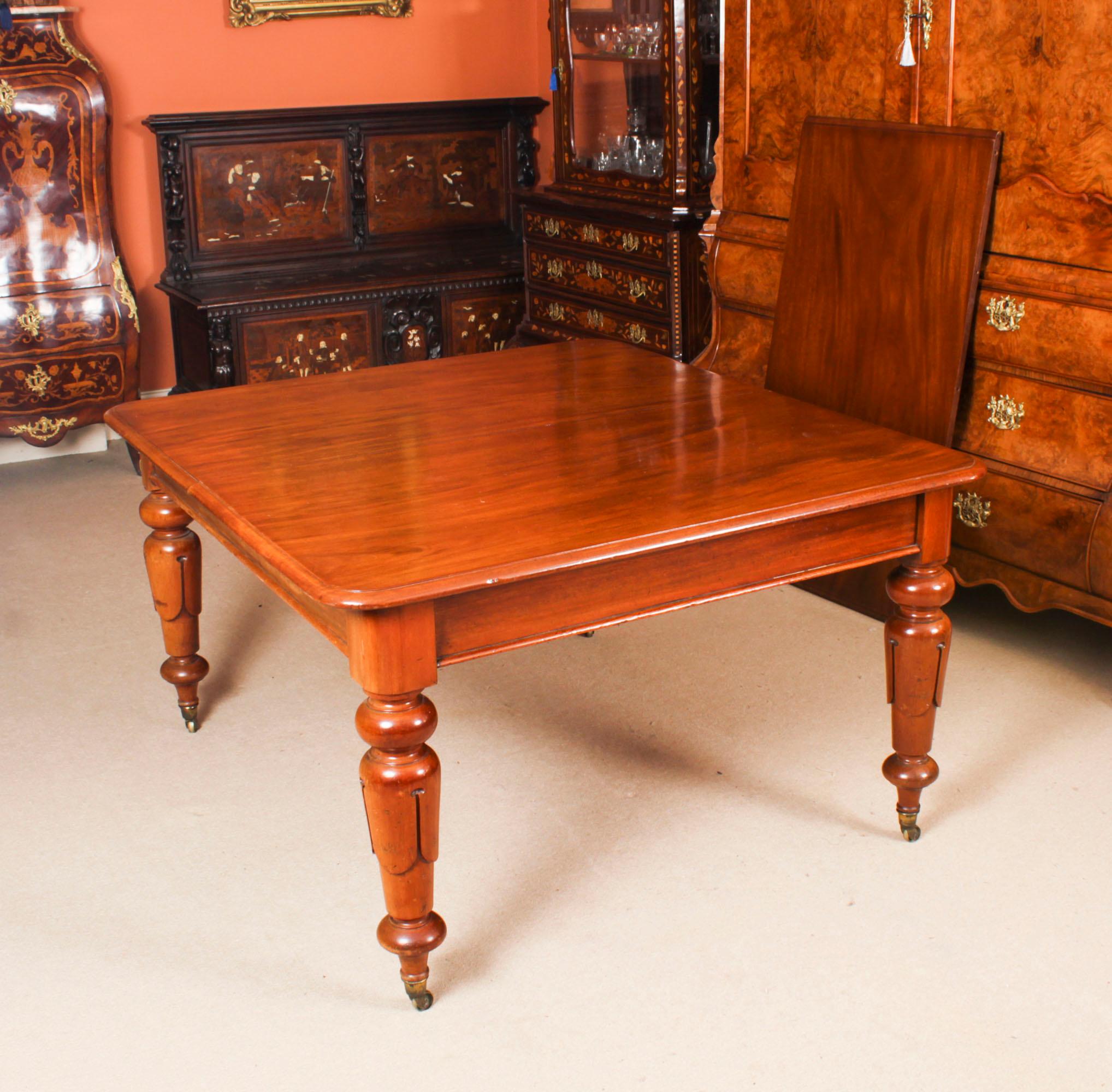 Antique William IV Flame Mahogany Extending Dining Table 19th Century 5