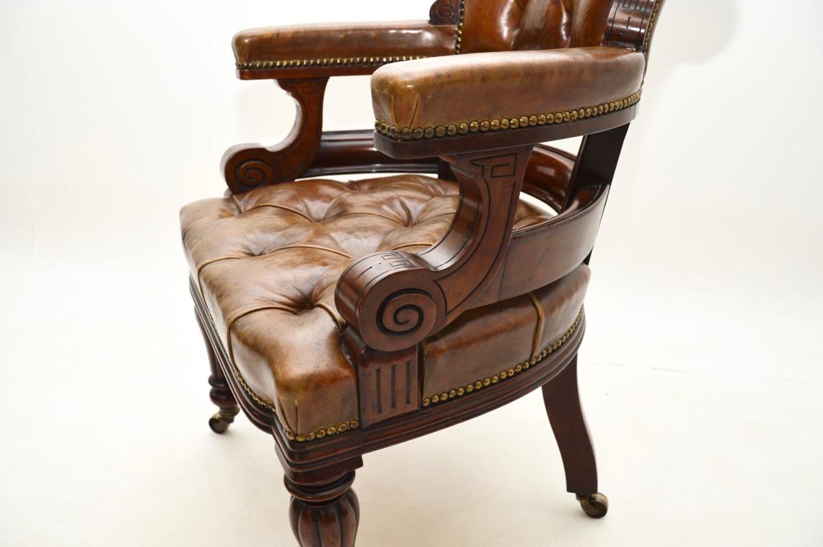 Antique William IV Leather Desk Chair For Sale 4