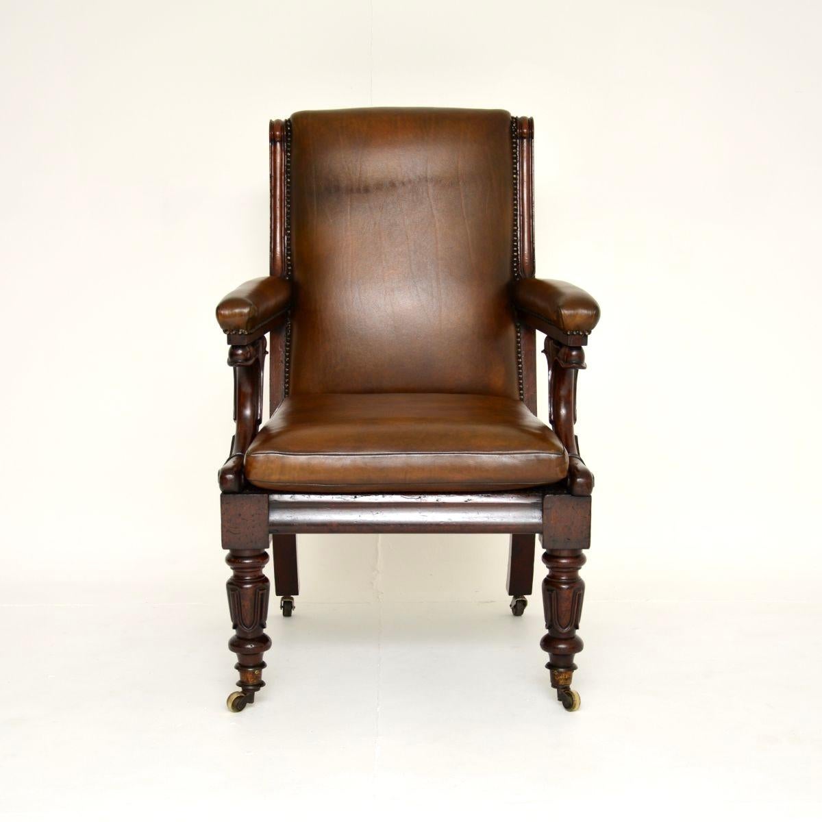Antiker William IV Leder Bibliothekssessel (William IV.) im Angebot