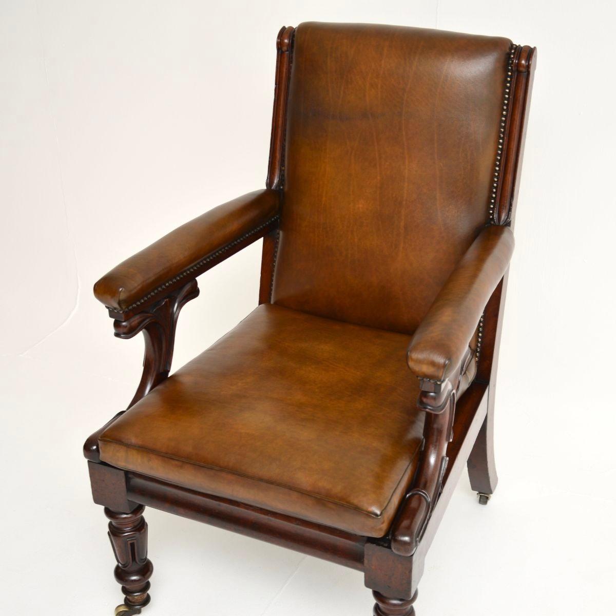 Antiker William IV Leder Bibliothekssessel (Mittleres 19. Jahrhundert) im Angebot