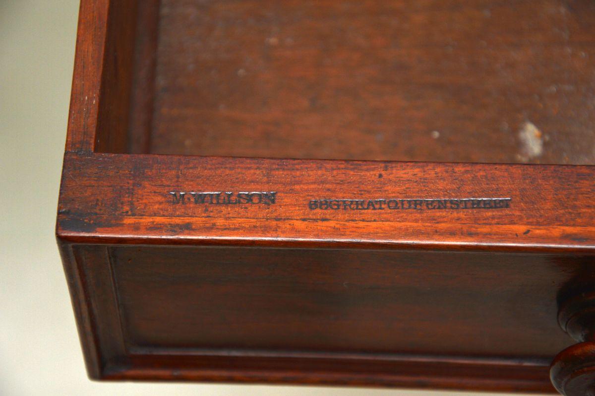 Antique William IV Leather Top Writing Table / Desk en venta 4
