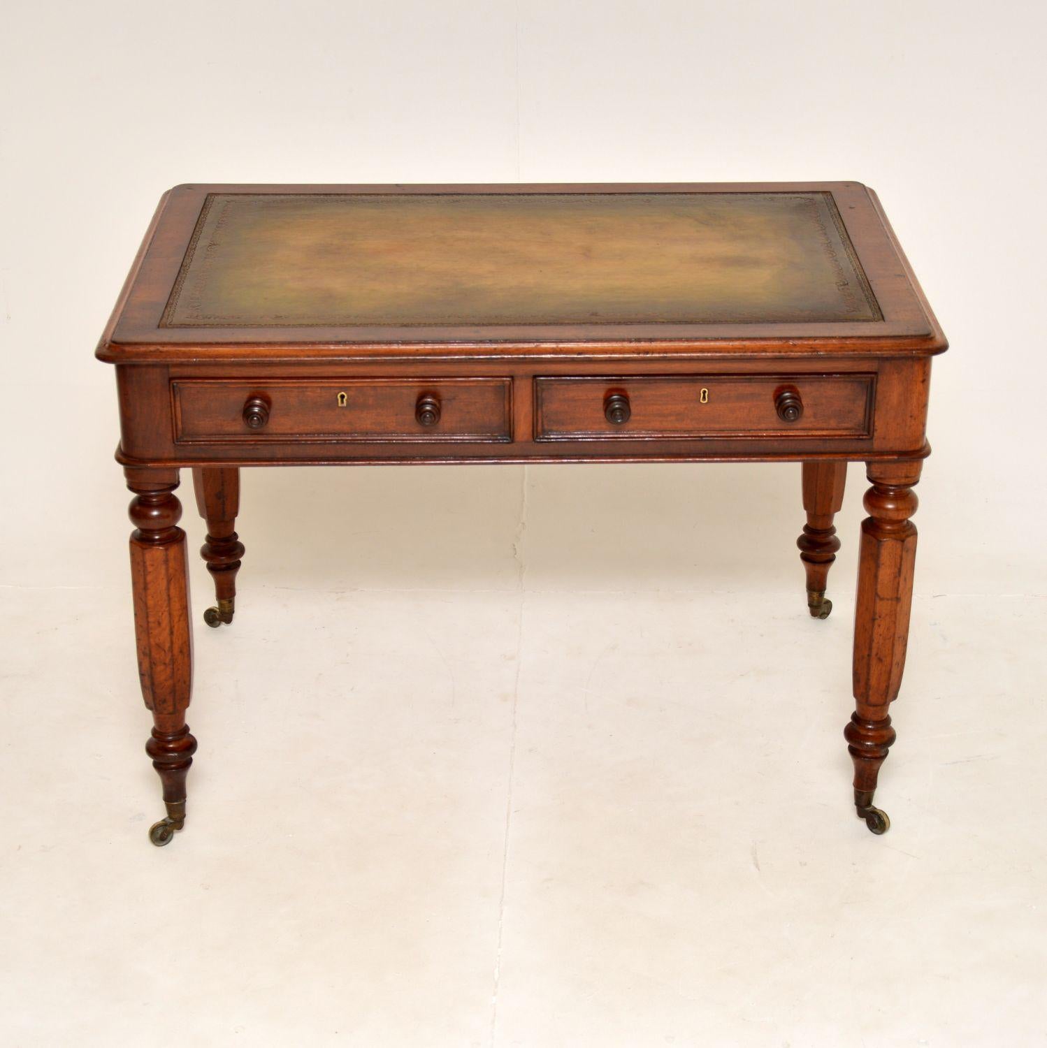 A fantastic original William IV period writing table / desk. This was made in England, it dates from around the 1830-1840’s.

The quality is superb and this is of useful proportions, with a generous work space. The inset leather top is hand coloured