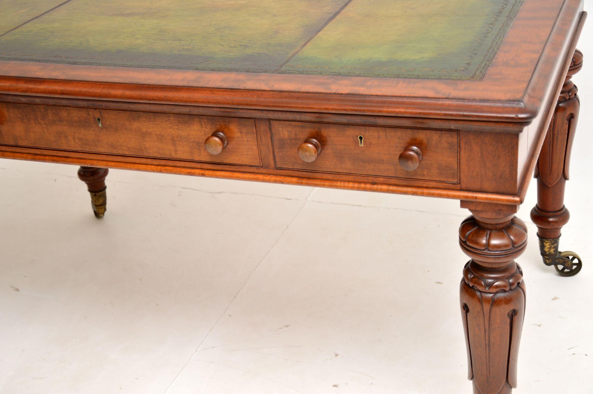 19th Century Antique William IV Leather Top Writing Table / Desk