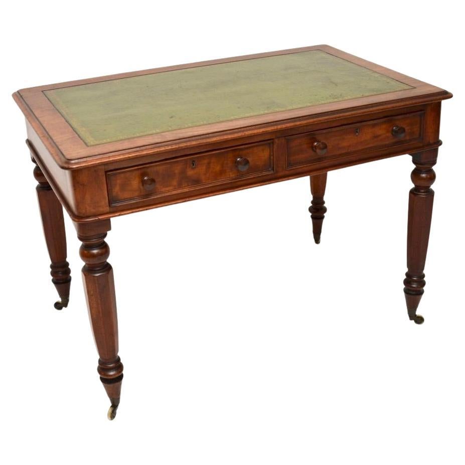 Antico tavolo da scrittura / scrivania con piano in pelle William Williams IV