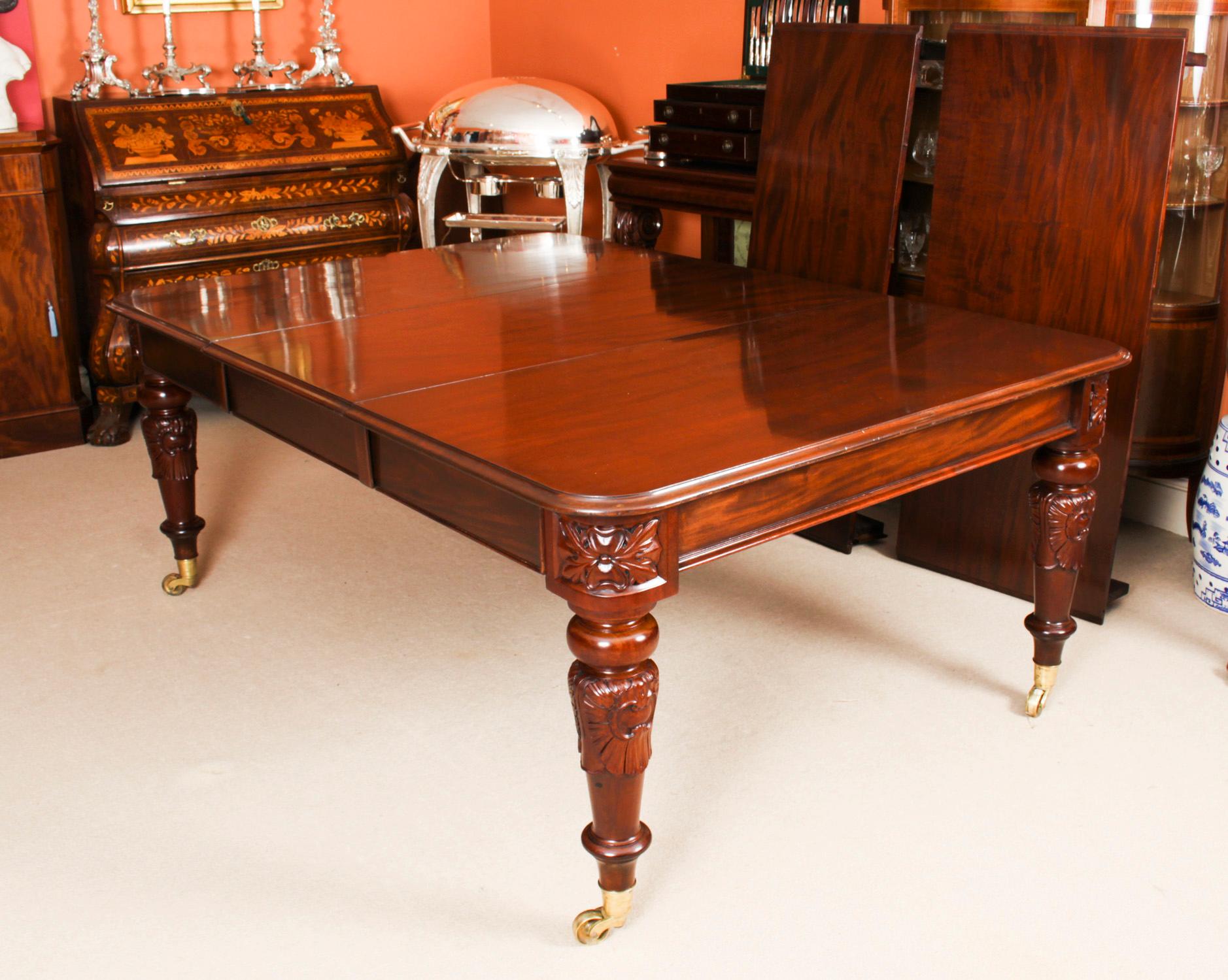 Mid-19th Century Antique William IV Mahogany Dining Table & 10 Regency Dining Chairs 19th C