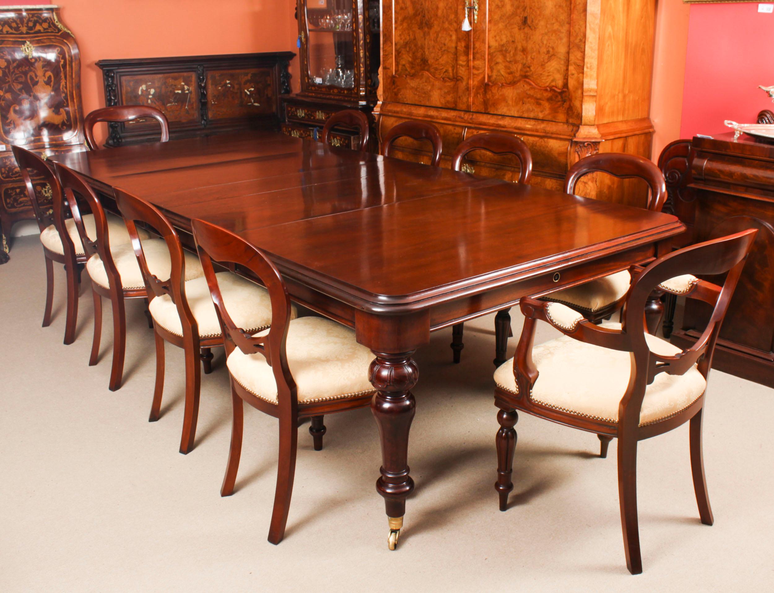 Ancienne table de salle à manger William IV en acajou C1835 et 10 chaises de salle à manger à dossier ballon 15