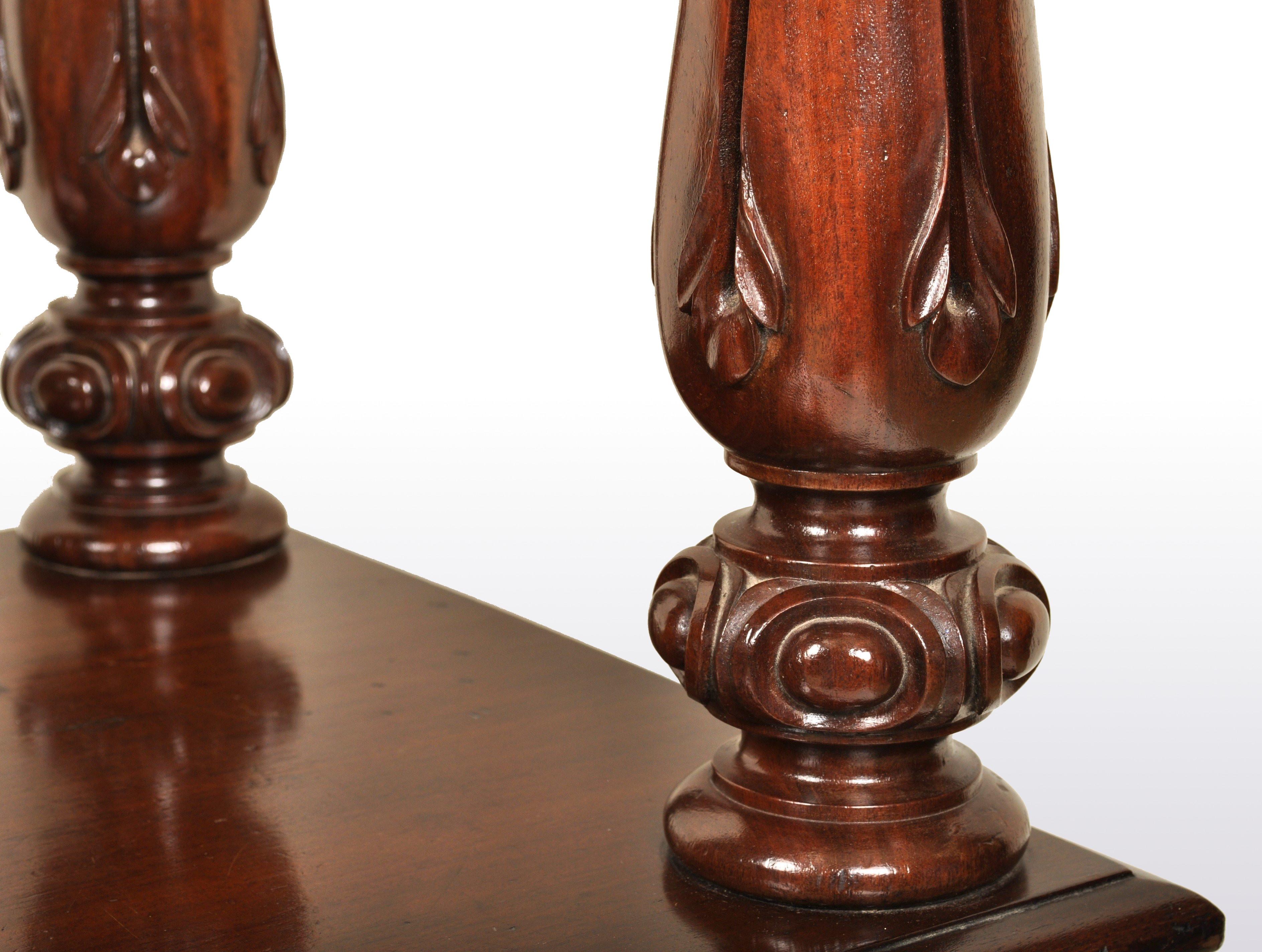 English Antique William IV Mahogany Dumb-Waiter / Server / Table, circa 1830
