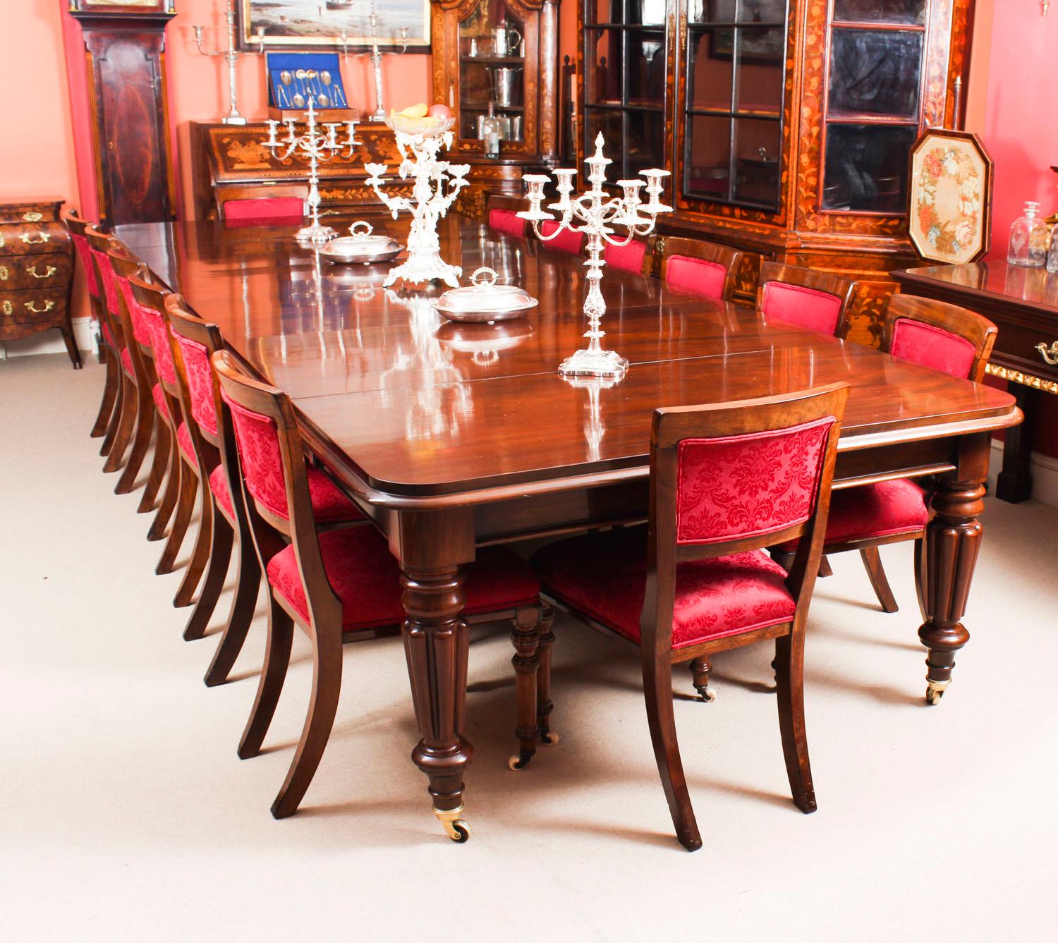 Antique William IV Mahogany Extending Dining Table, 19th Century 1
