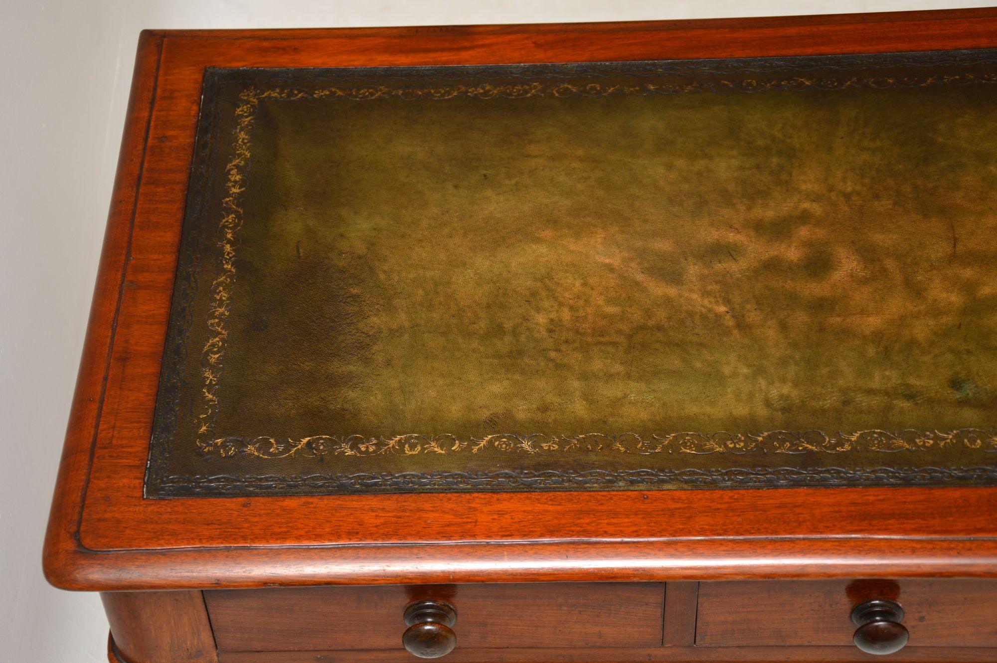 Leather Antique William IV Mahogany Writing Table