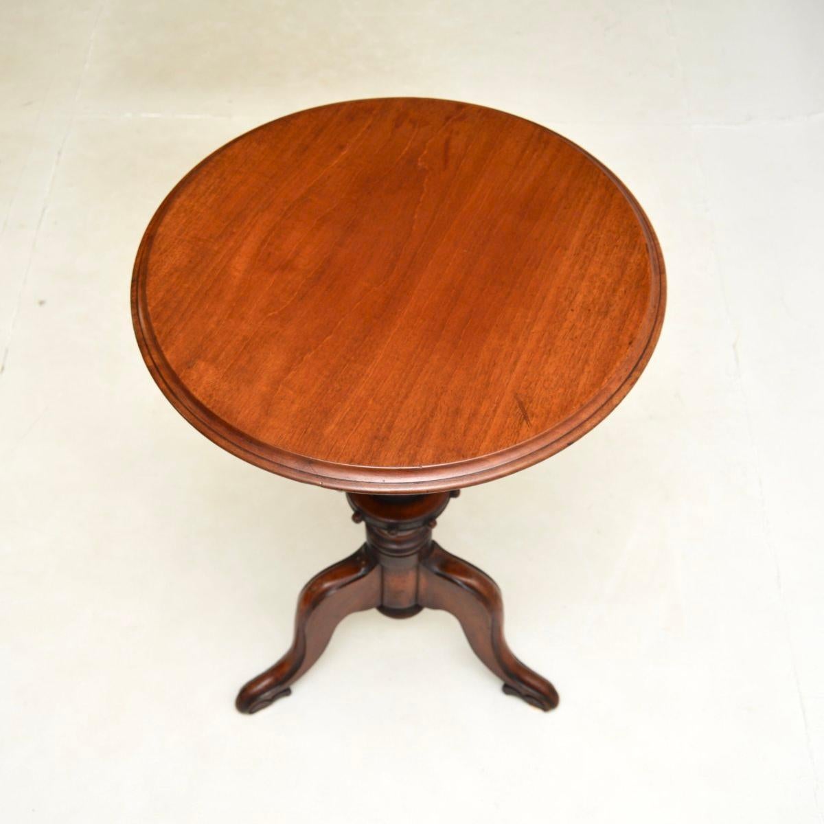 Britannique Table d'appoint ancienne d'époque William IV en vente