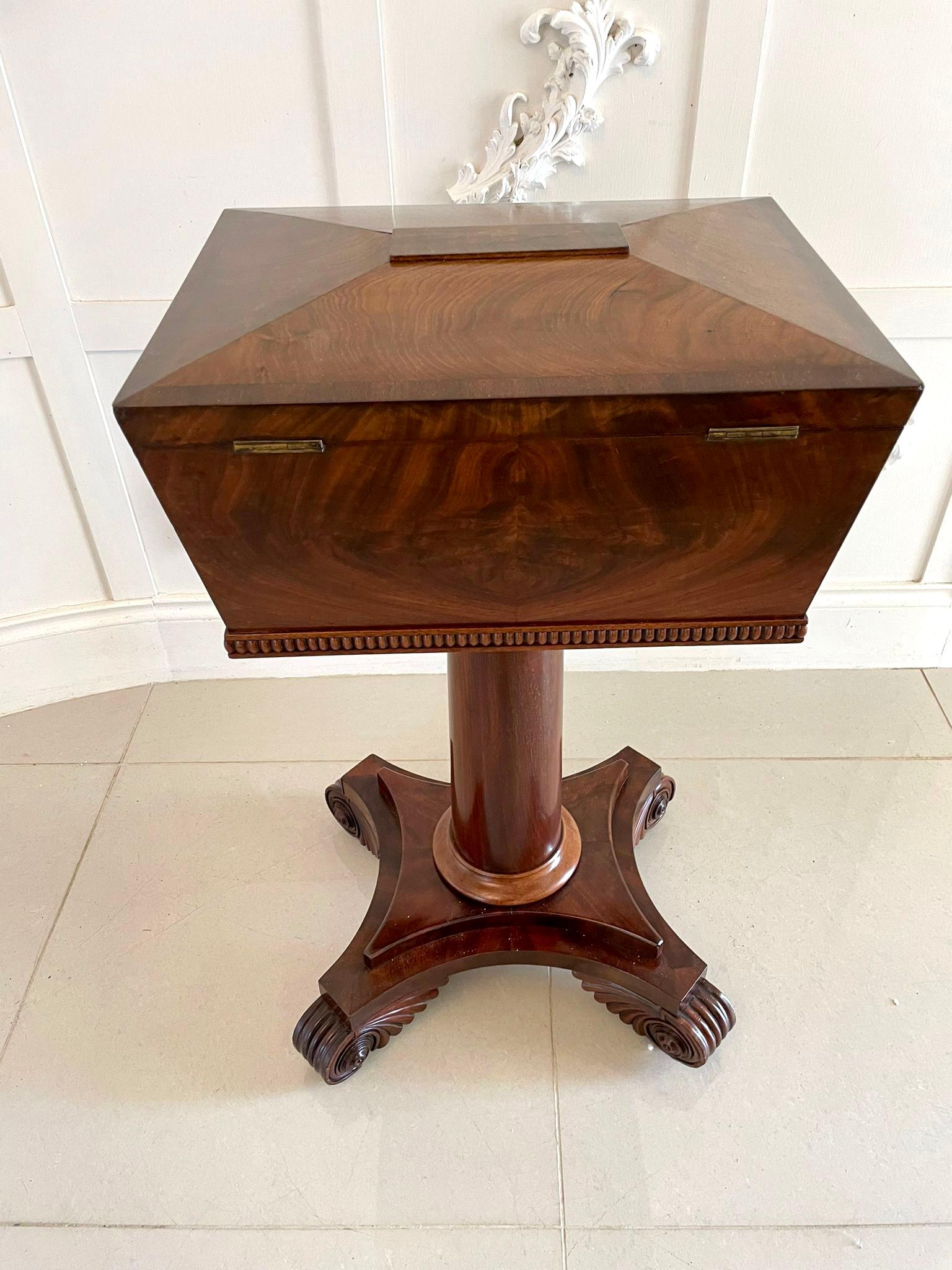 Mid-19th Century Antique William IV Quality Figured Mahogany Work Box For Sale