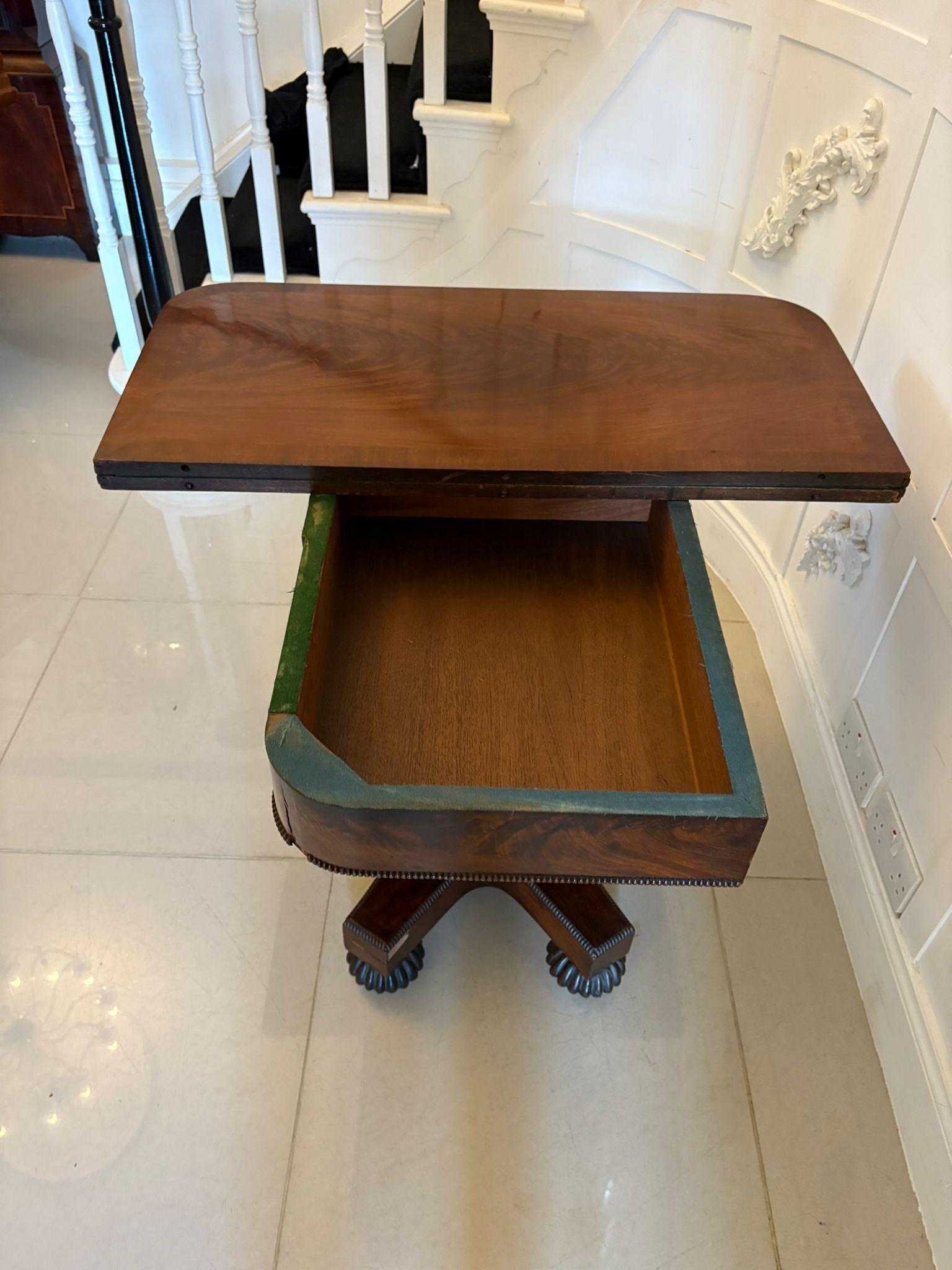 Antigua mesa de cartas/consola de caoba figurada de calidad William IV en Bueno estado para la venta en Suffolk, GB