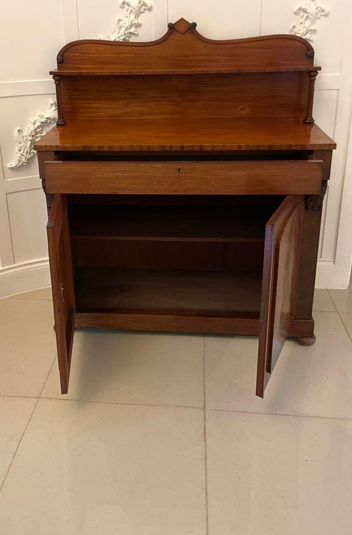 Antico Chiffoniere in mogano di qualità William IV in vendita 7