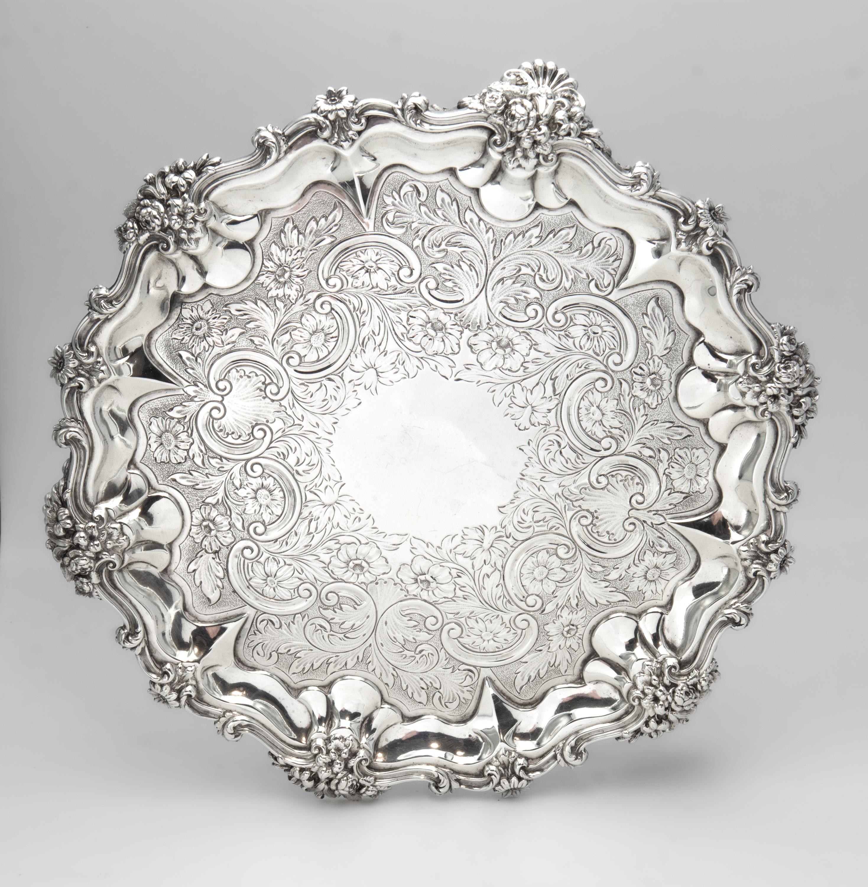 Antique William IV Sterling Silver Flat-Chased Waiter Tray London 1831 For Sale 6