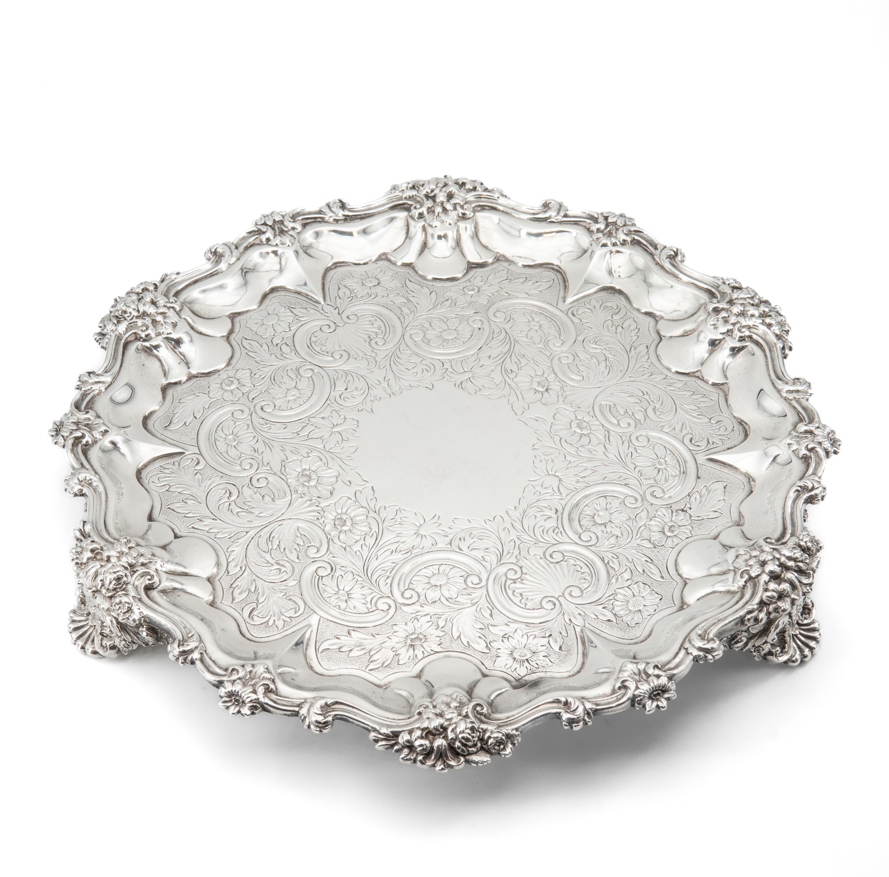 English Antique William IV Sterling Silver Flat-Chased Waiter Tray London 1831 For Sale