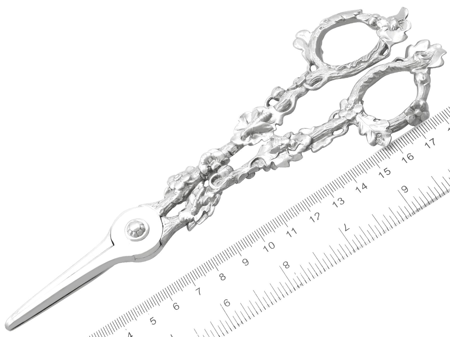 Antique William IV Sterling Silver Grape Shears by Paul Storr For Sale 13