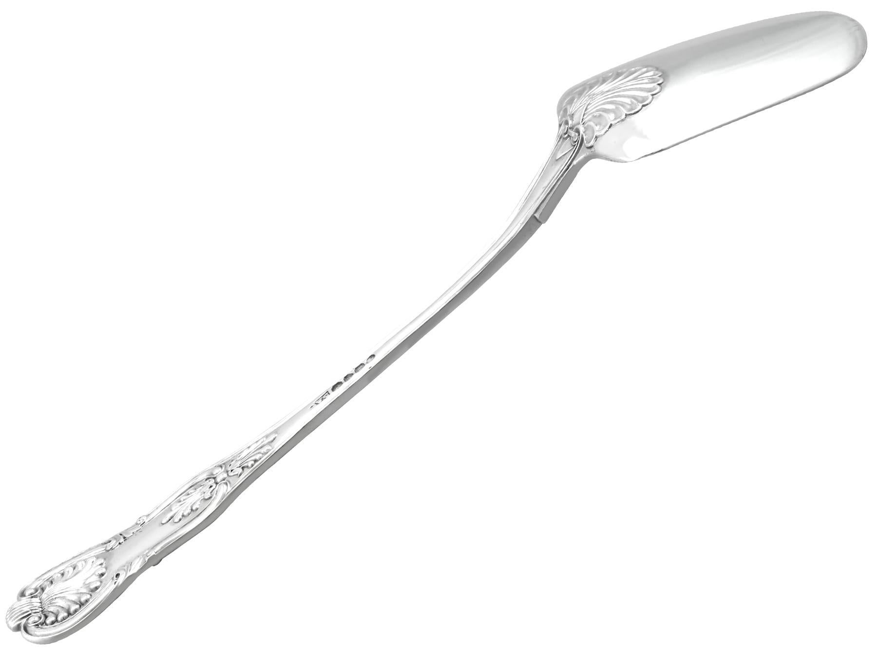 An exceptional, fine and impressive, rare antique William IV English sterling silver King's pattern ice cream server; an addition to our 19th century silverware collection.

This exceptional and rare antique William IV sterling silver ice cream