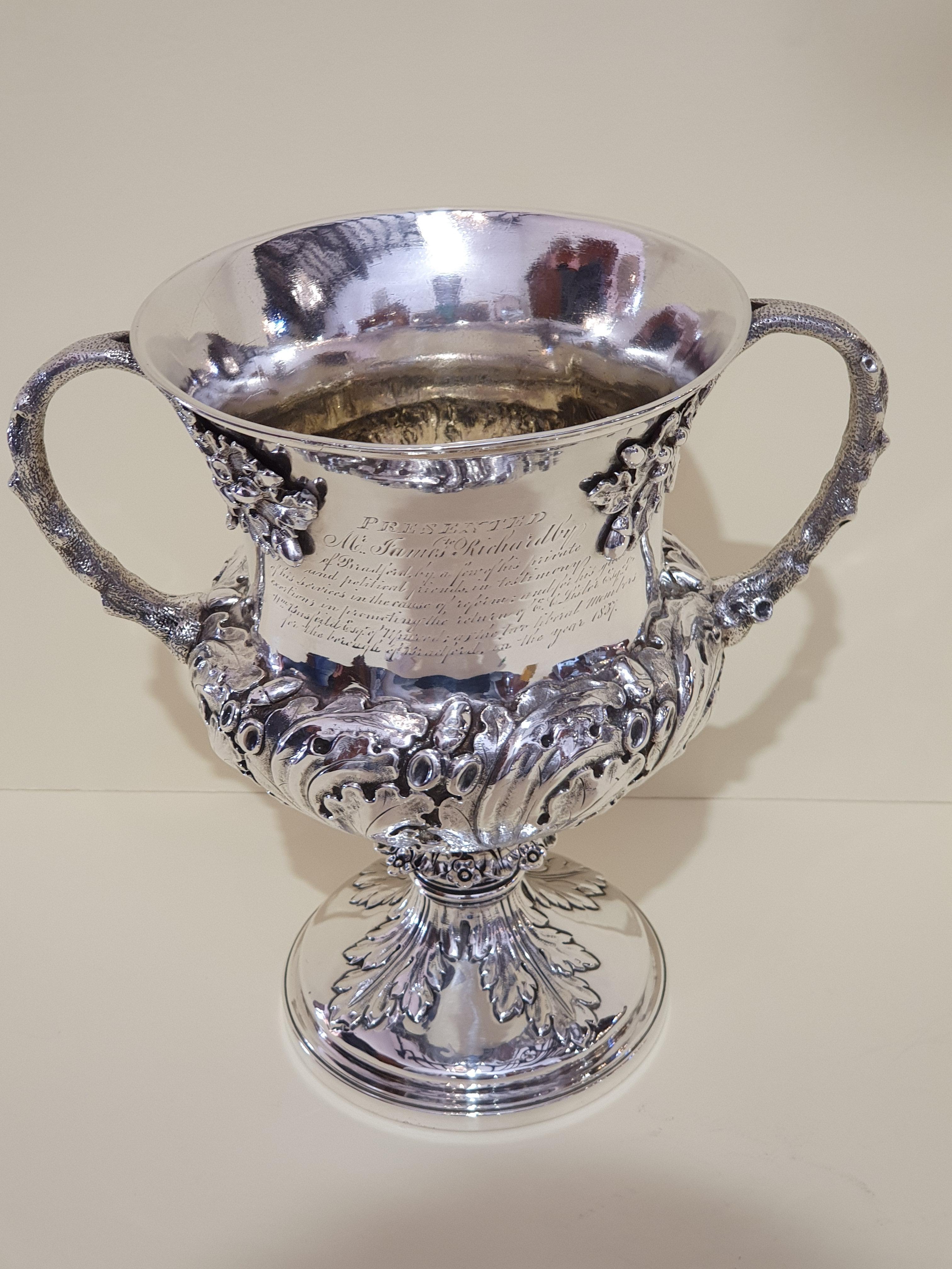 Antique William IV Sterling Silver Presentation Cup, London, England, 1835 For Sale 2