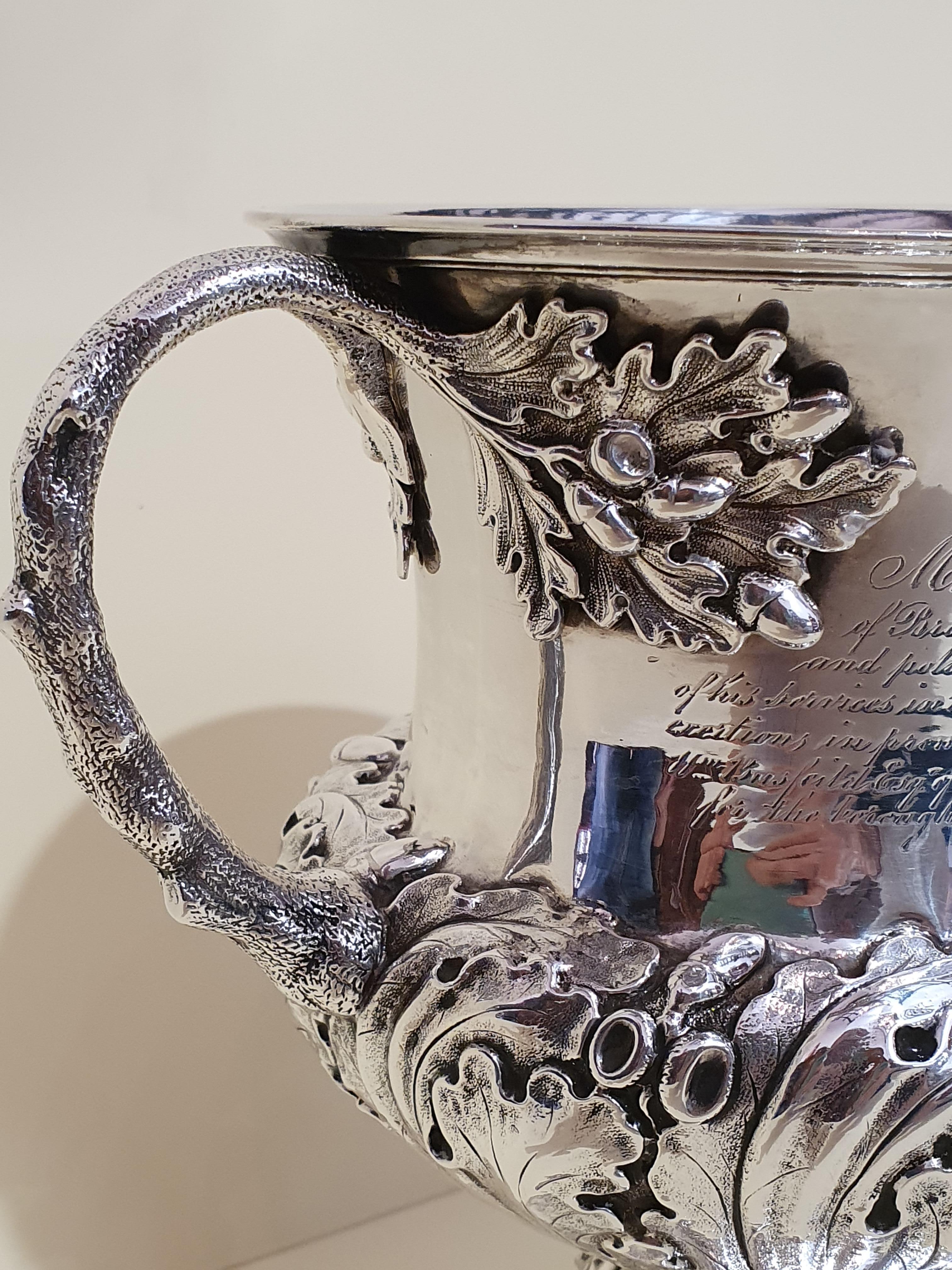 English Antique William IV Sterling Silver Presentation Cup, London, England, 1835 For Sale