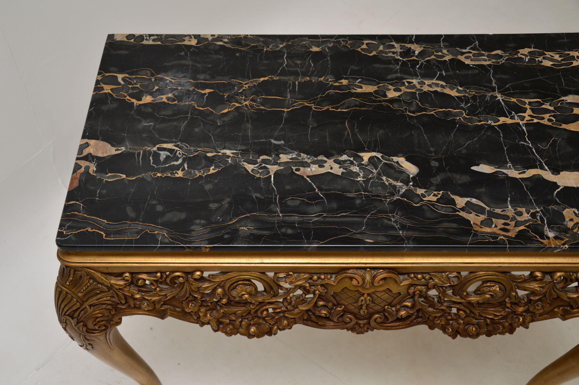 Antique William Kent Style Marble Top Gilt Wood Side Table In Good Condition For Sale In London, GB