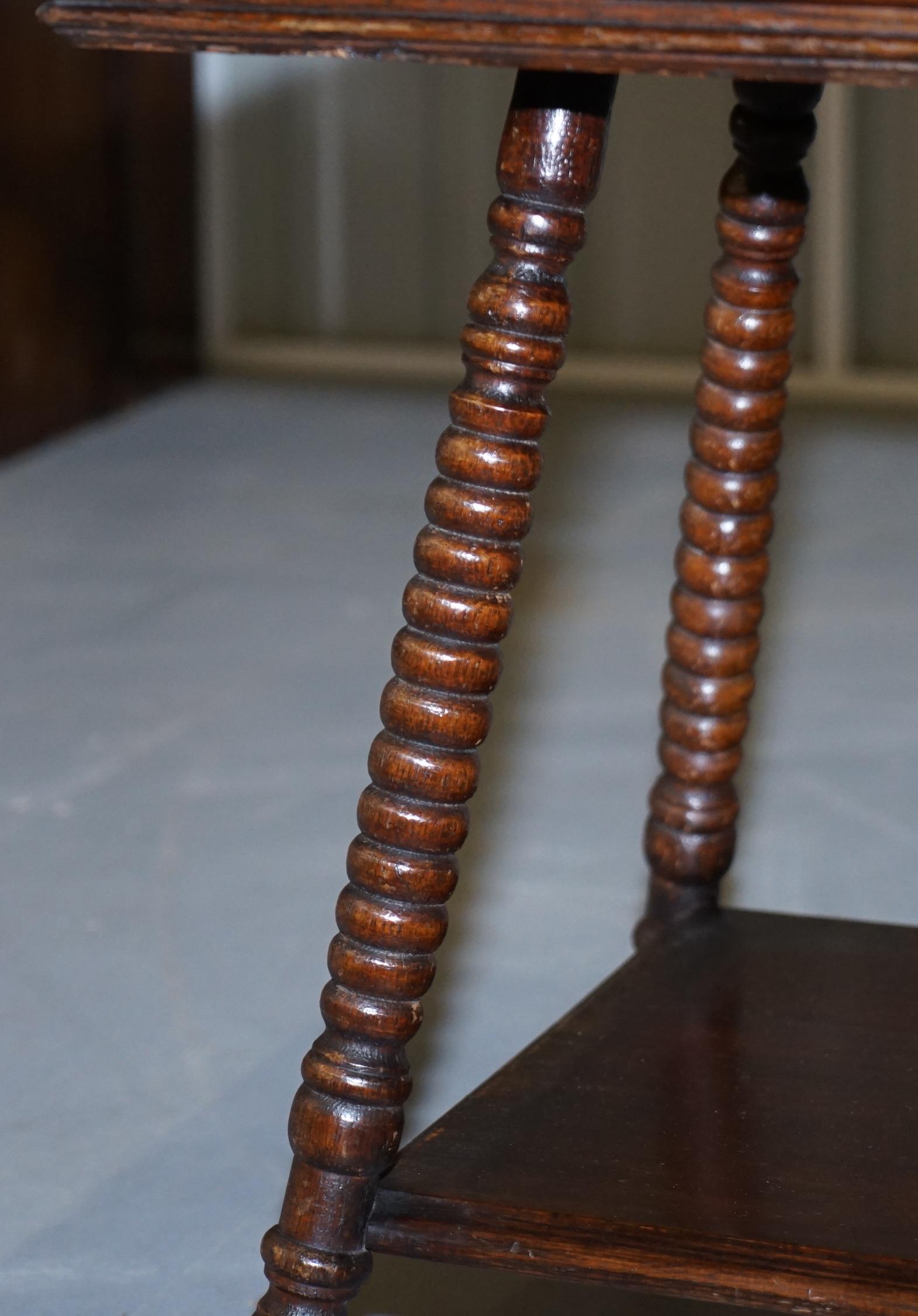 19th Century Antique William & Mary Revival Victorian Oak Bobbin Turned Lamp Wine Side Table