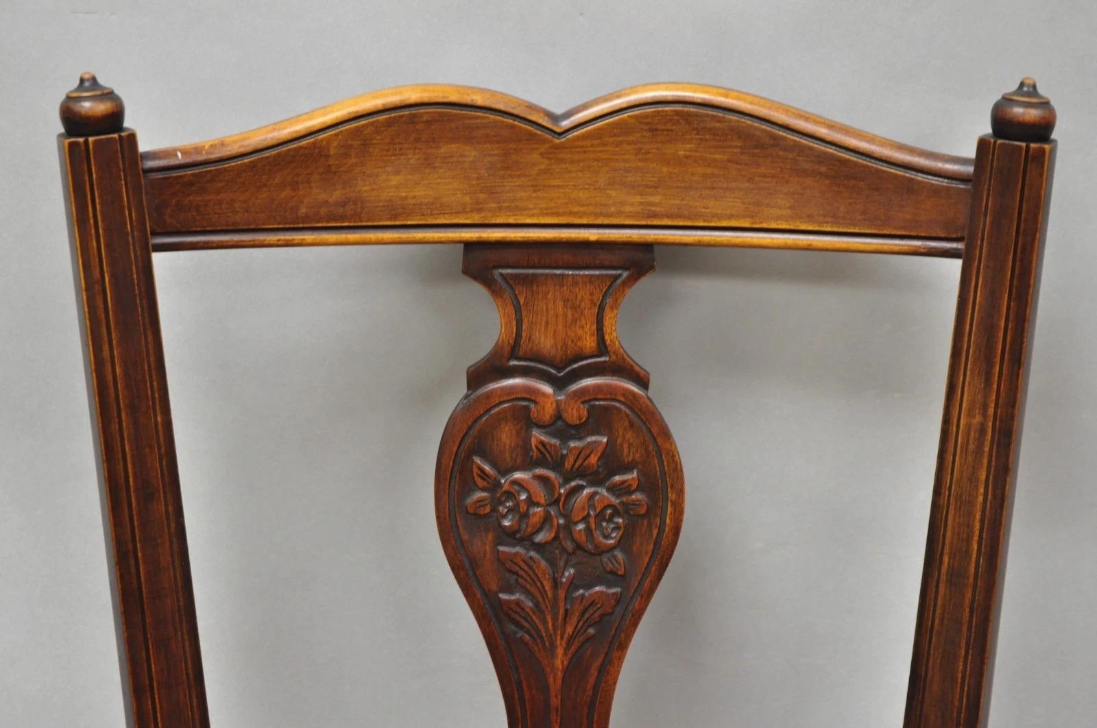 Antique William & Mary Style Carved Walnut Rose Rush Seat Side Chairs - a Pair For Sale 1