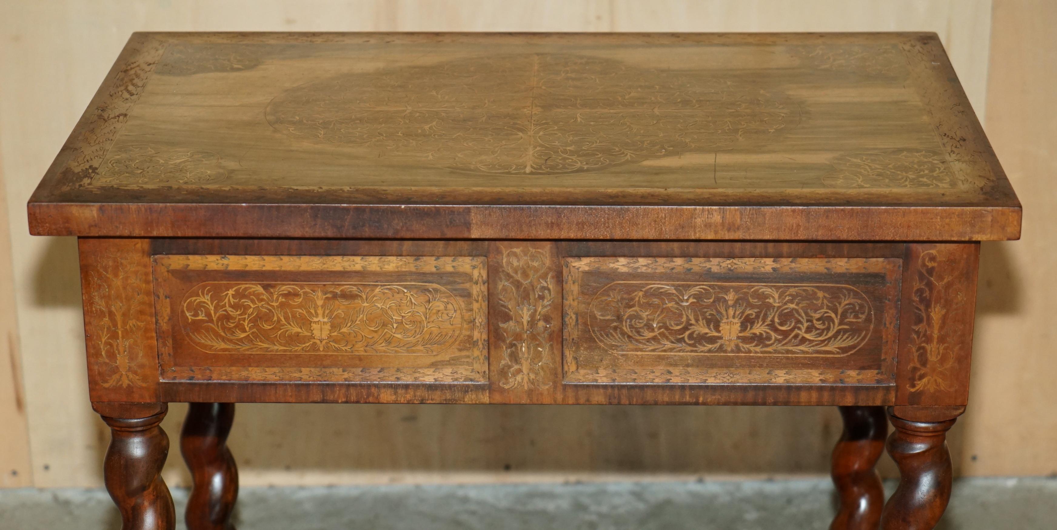 ANTIQUE WILLIAM & MARY STYLE RESTORED SEAWEED MARQUETRY SiNGLE DRAWER TABLE DESK For Sale 8