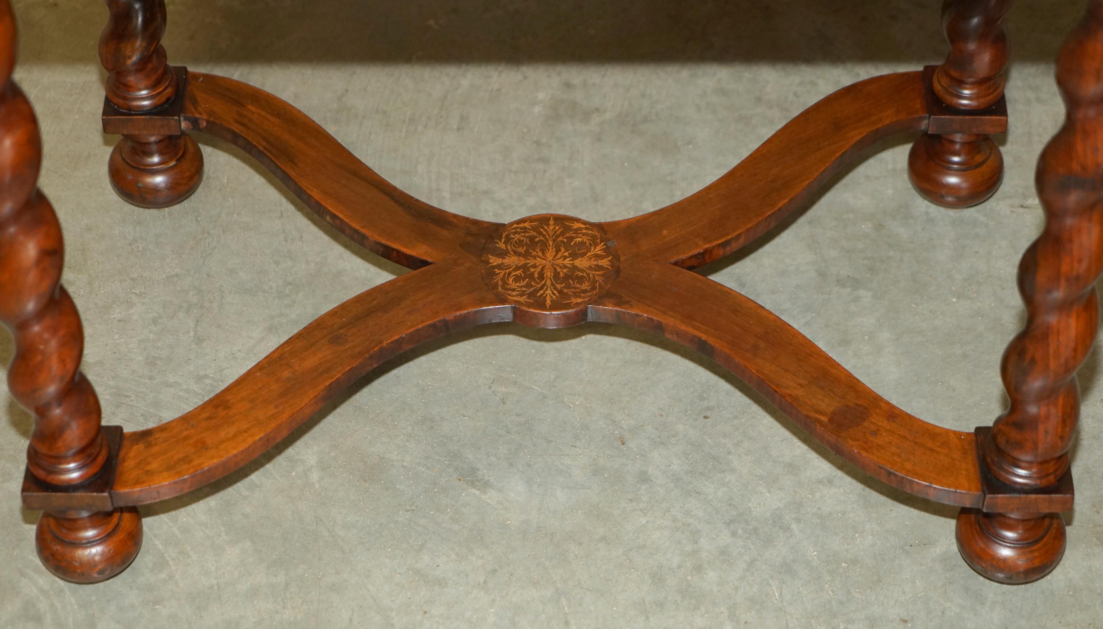 Mid-19th Century ANTIQUE WILLIAM & MARY STYLE RESTORED SEAWEED MARQUETRY SiNGLE DRAWER TABLE DESK For Sale
