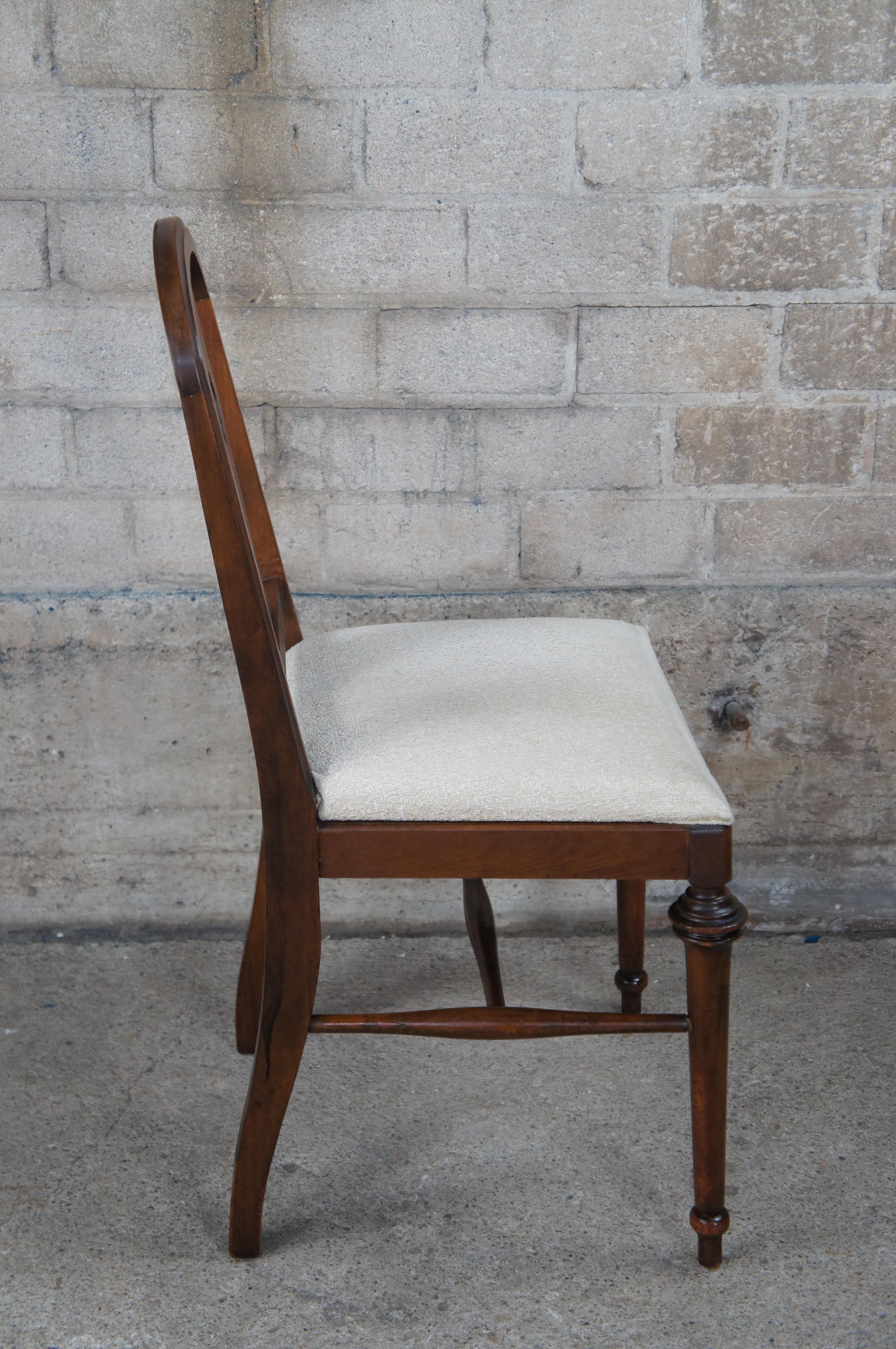 20th Century Antique William & Mary Style Walnut Pierced Slat Back Desk Dining Side Chair