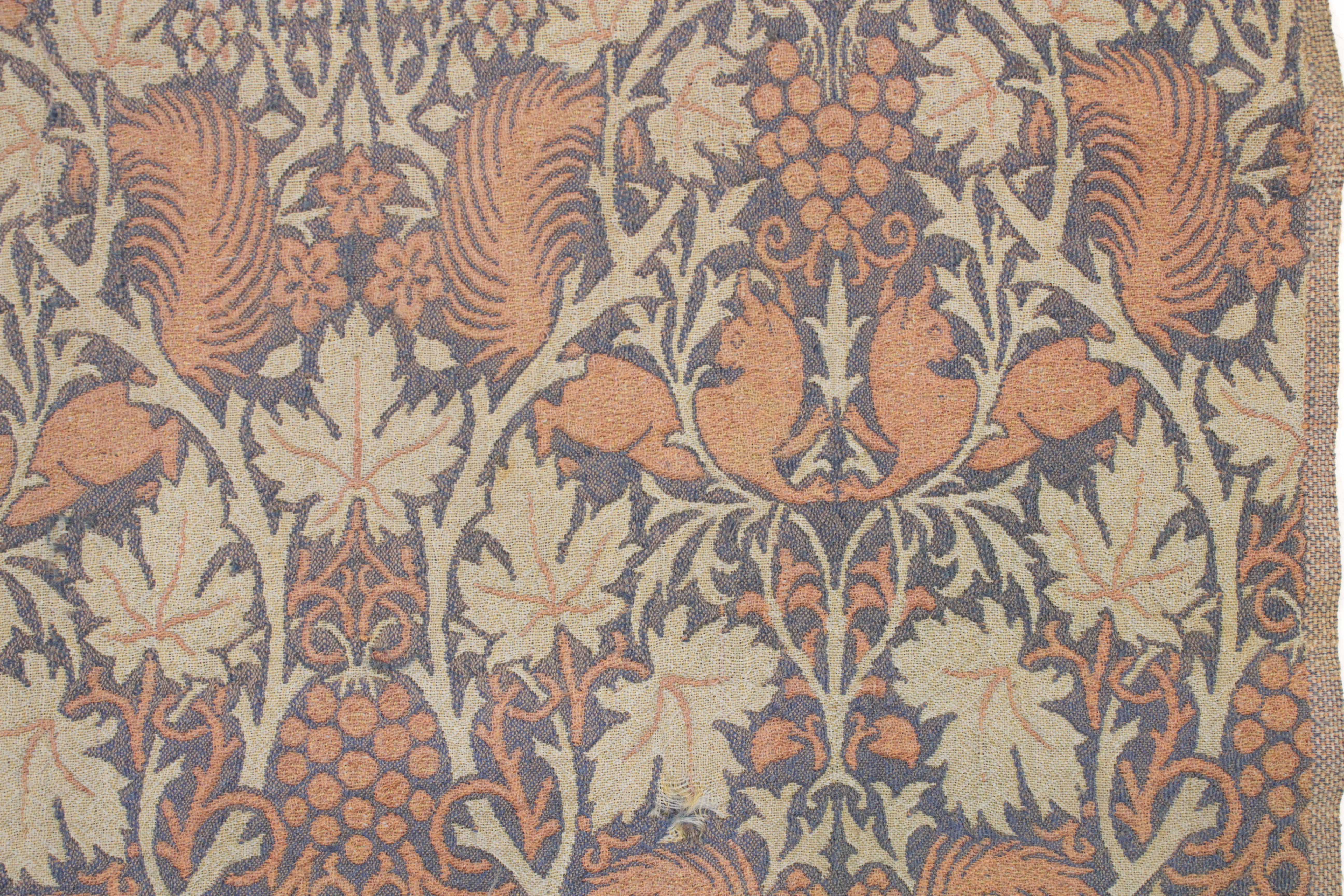 Antiguo tapiz de lana tejido a jacquard William Morris 
