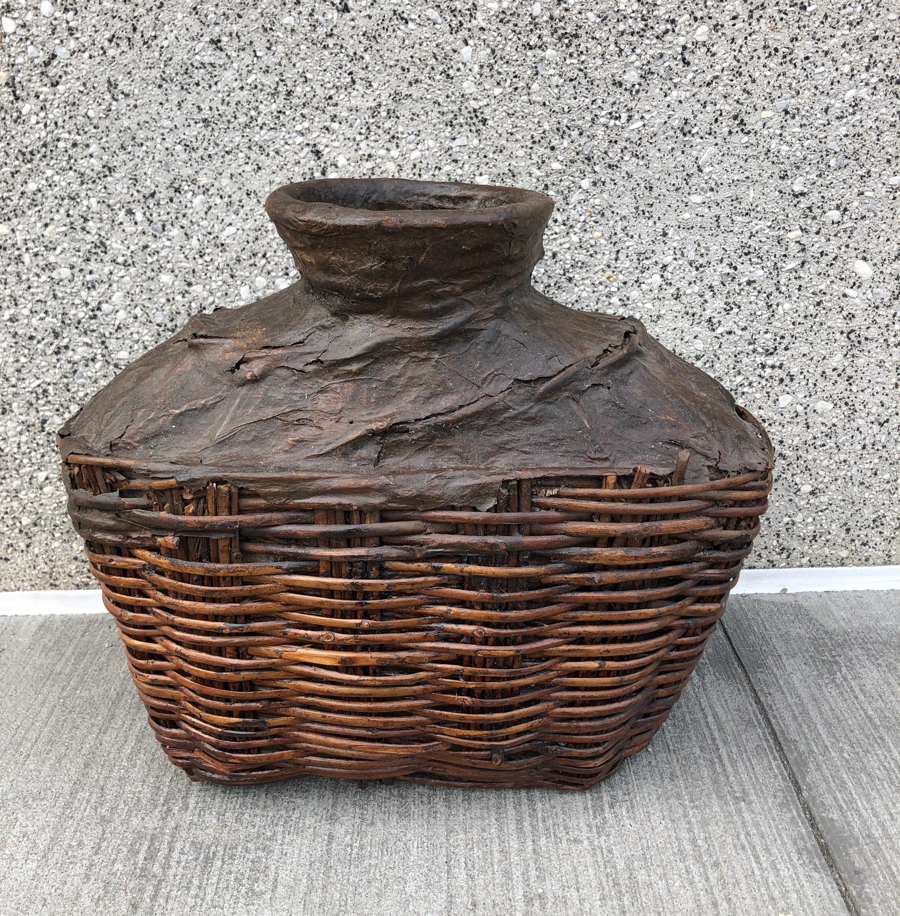 Antique Willow Food Oil Container In Distressed Condition For Sale In New York, NY