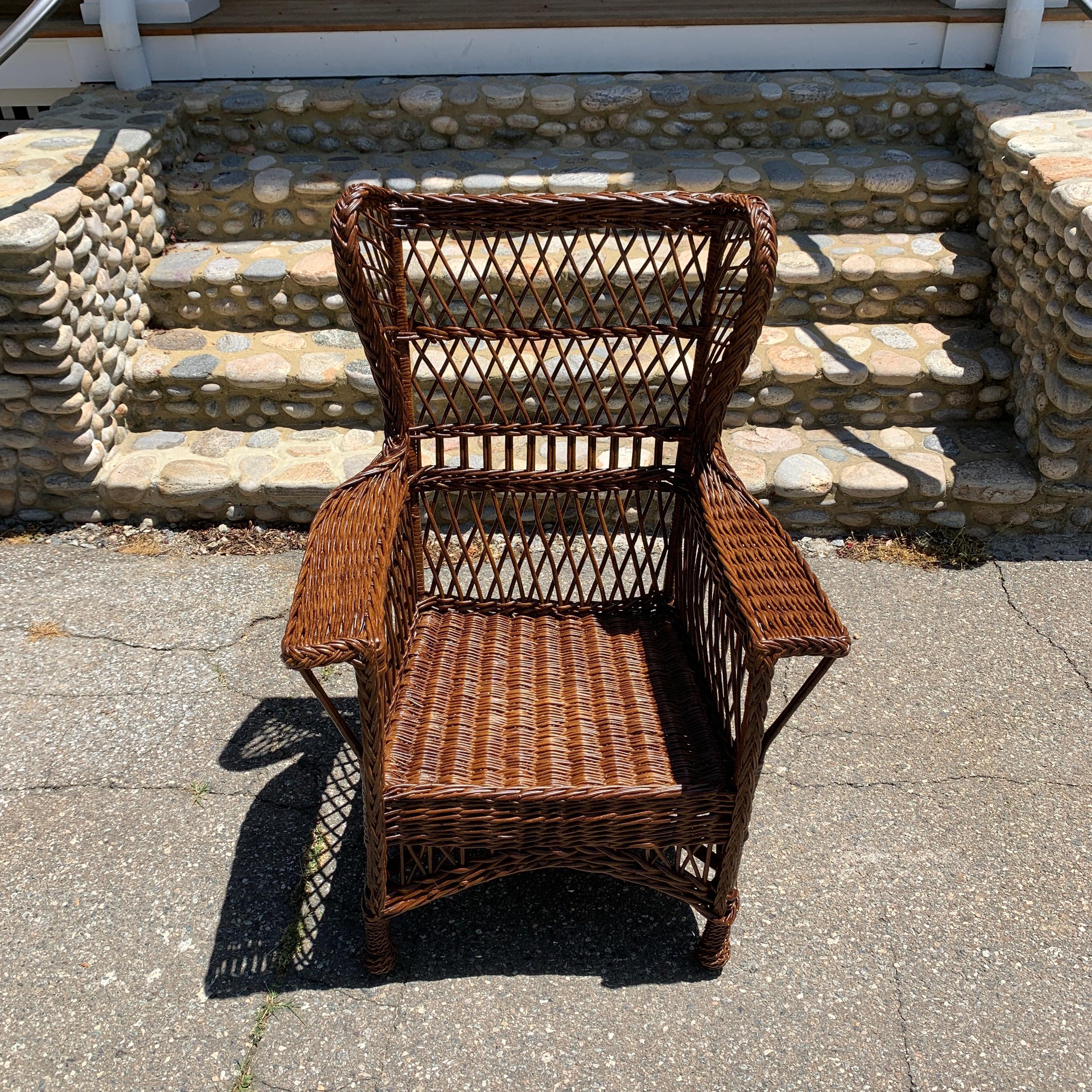 Antique Willow Wicker Sofa and Chairs  For Sale 5