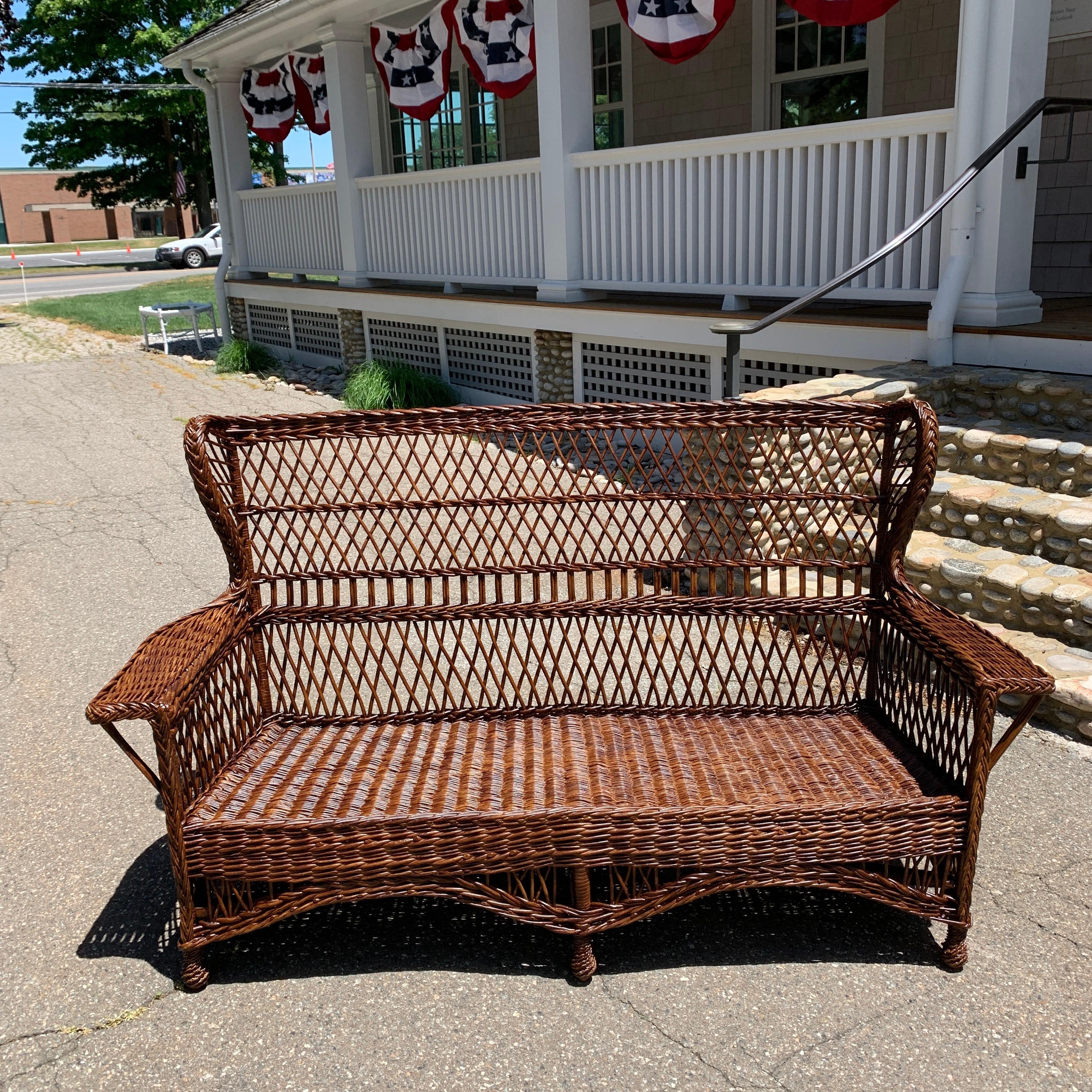 Antique Willow Wicker Sofa and Chairs  For Sale 10