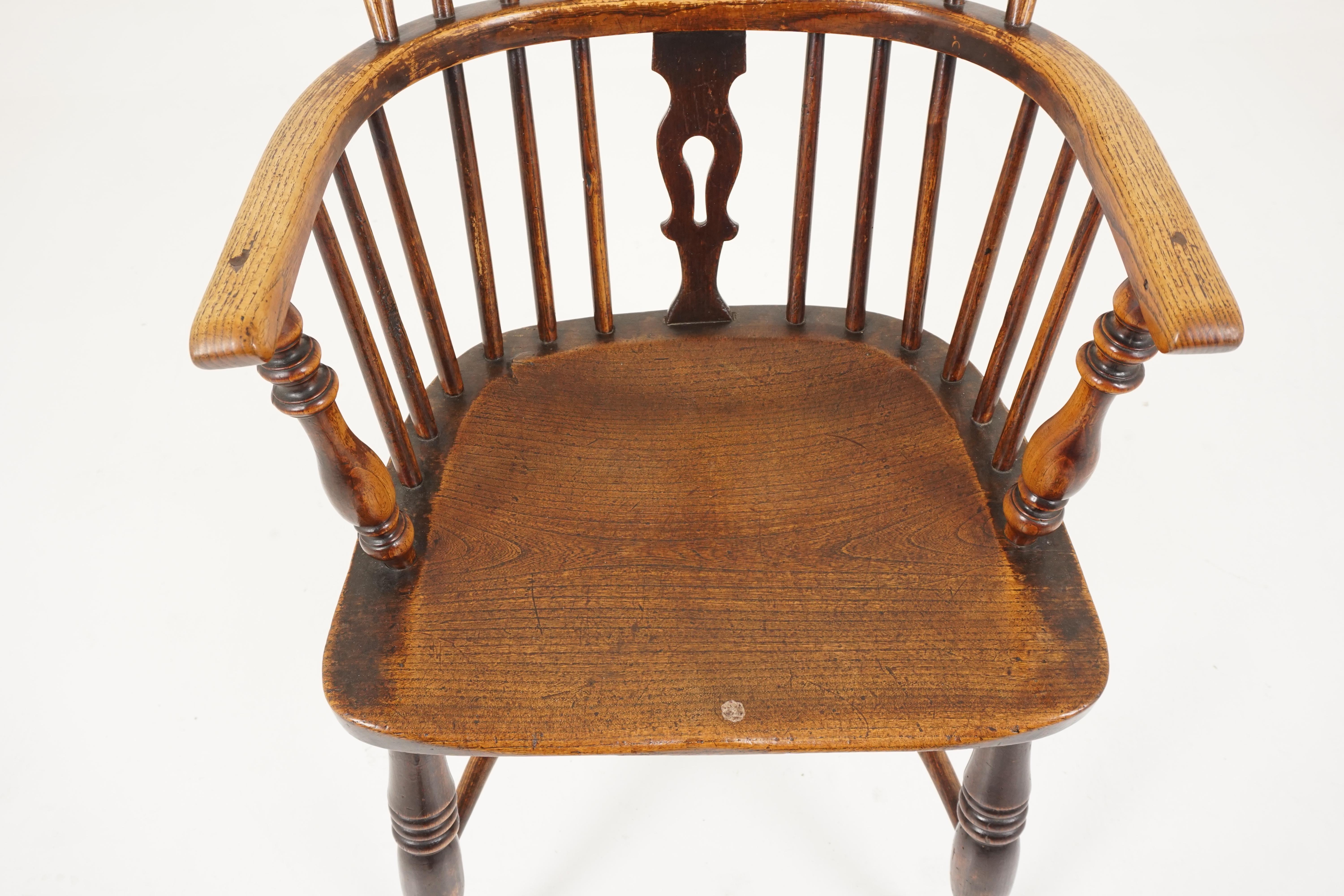 Antique windsor arm chair, country chair, elm + yew, Scotland 1850, H542

Scotland 1850
Elm + Yew
Original finish
Consists of a hoop back leading down to a central pierced splat of stylized fleur de lys decorations
With three spindles to either