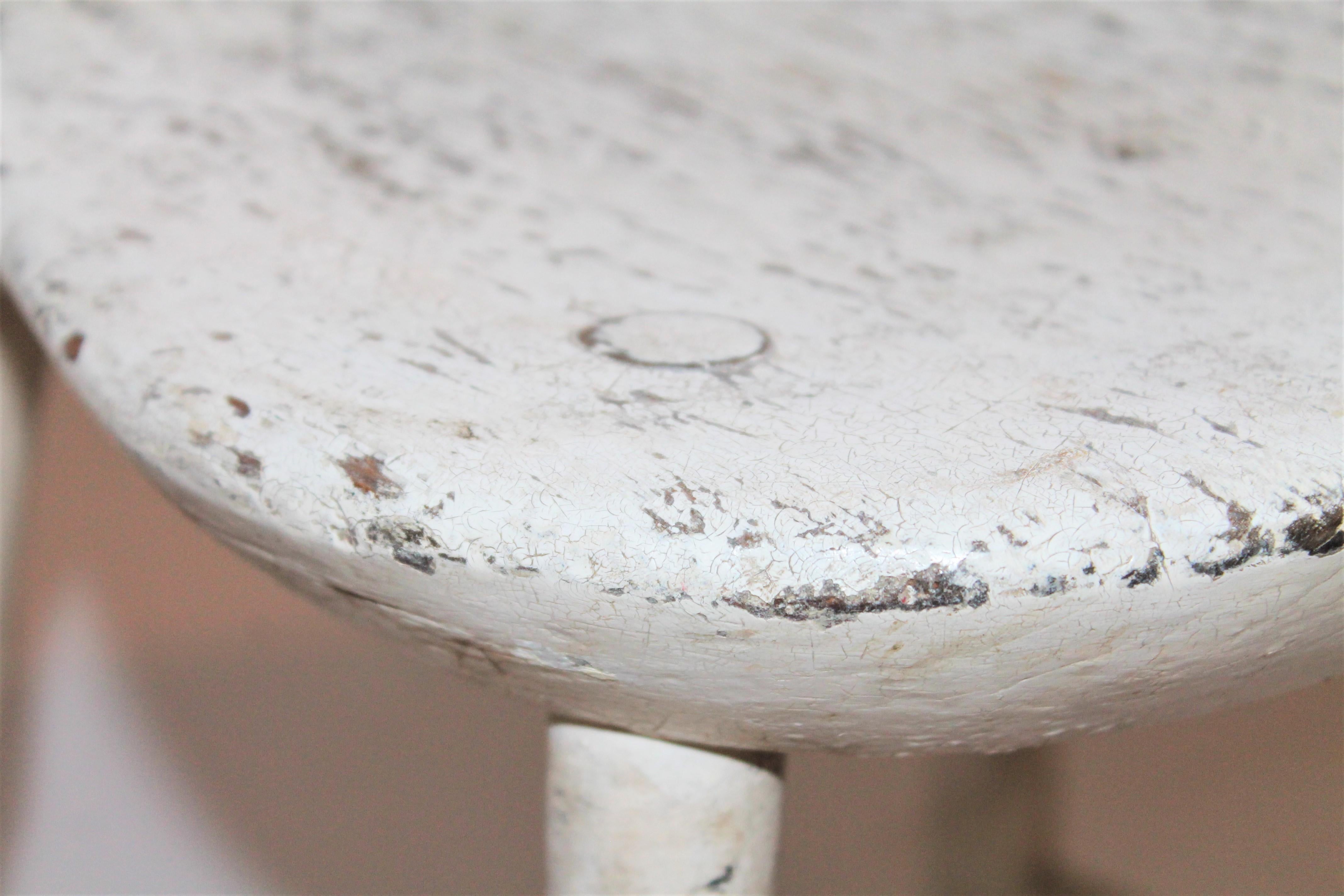 Wood Antique Windsor Chair in Original White Painted Surface For Sale