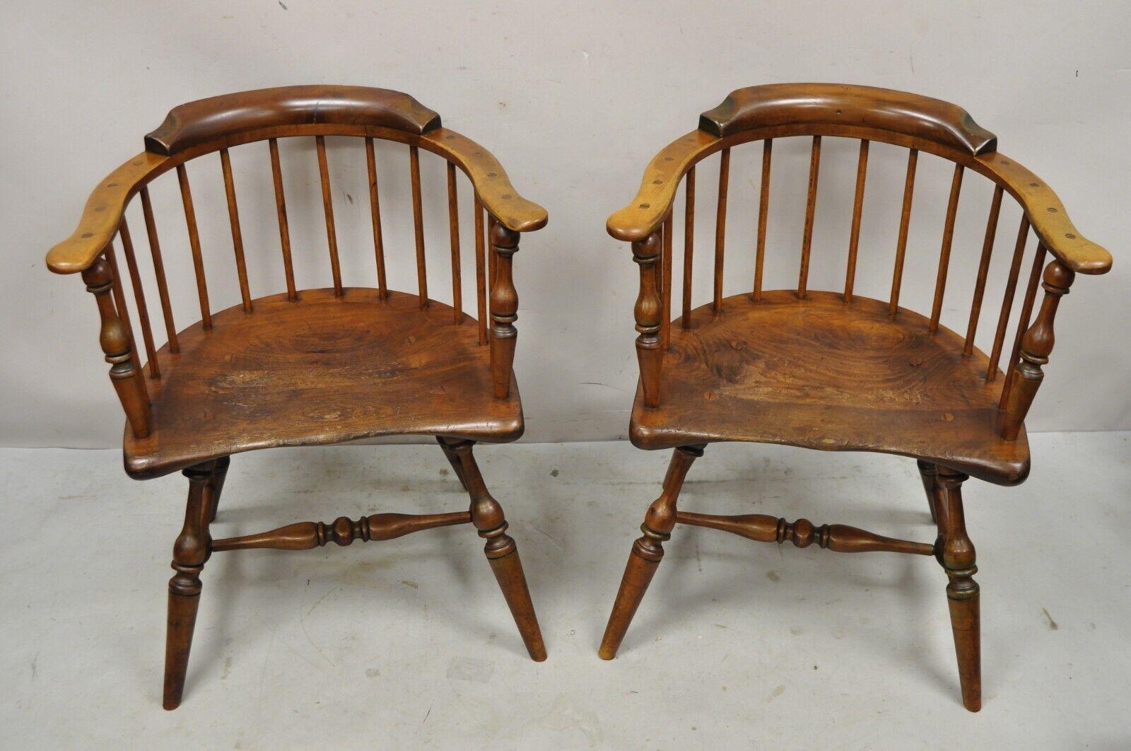 Antique Windsor Colonial Style Pine Wood Spindle Pub Arm Chairs, Pair For Sale 4