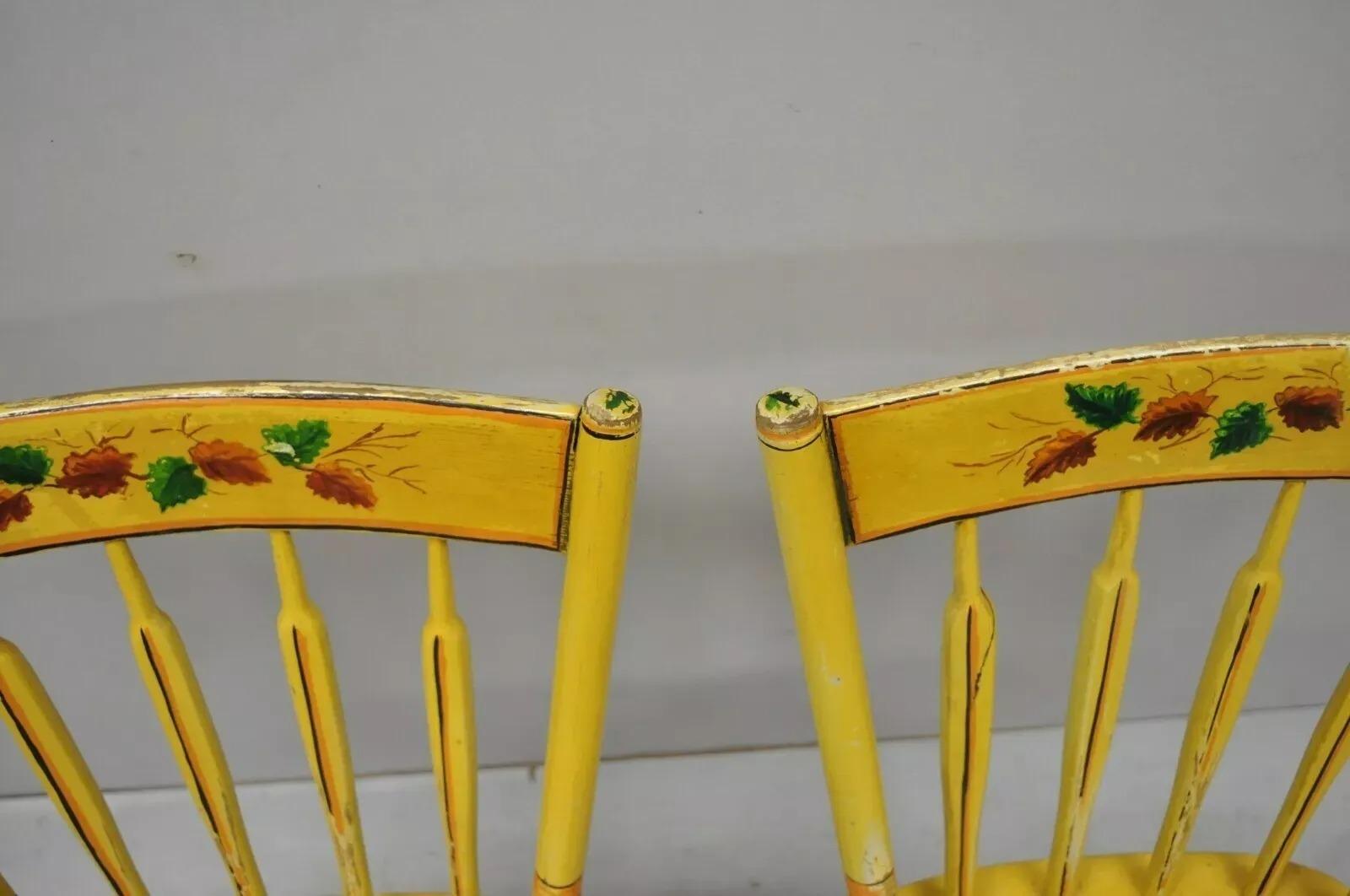 Antique Windsor Hitchcock Style Yellow Painted Plank Seat Side Chairs - a Pair In Good Condition For Sale In Philadelphia, PA
