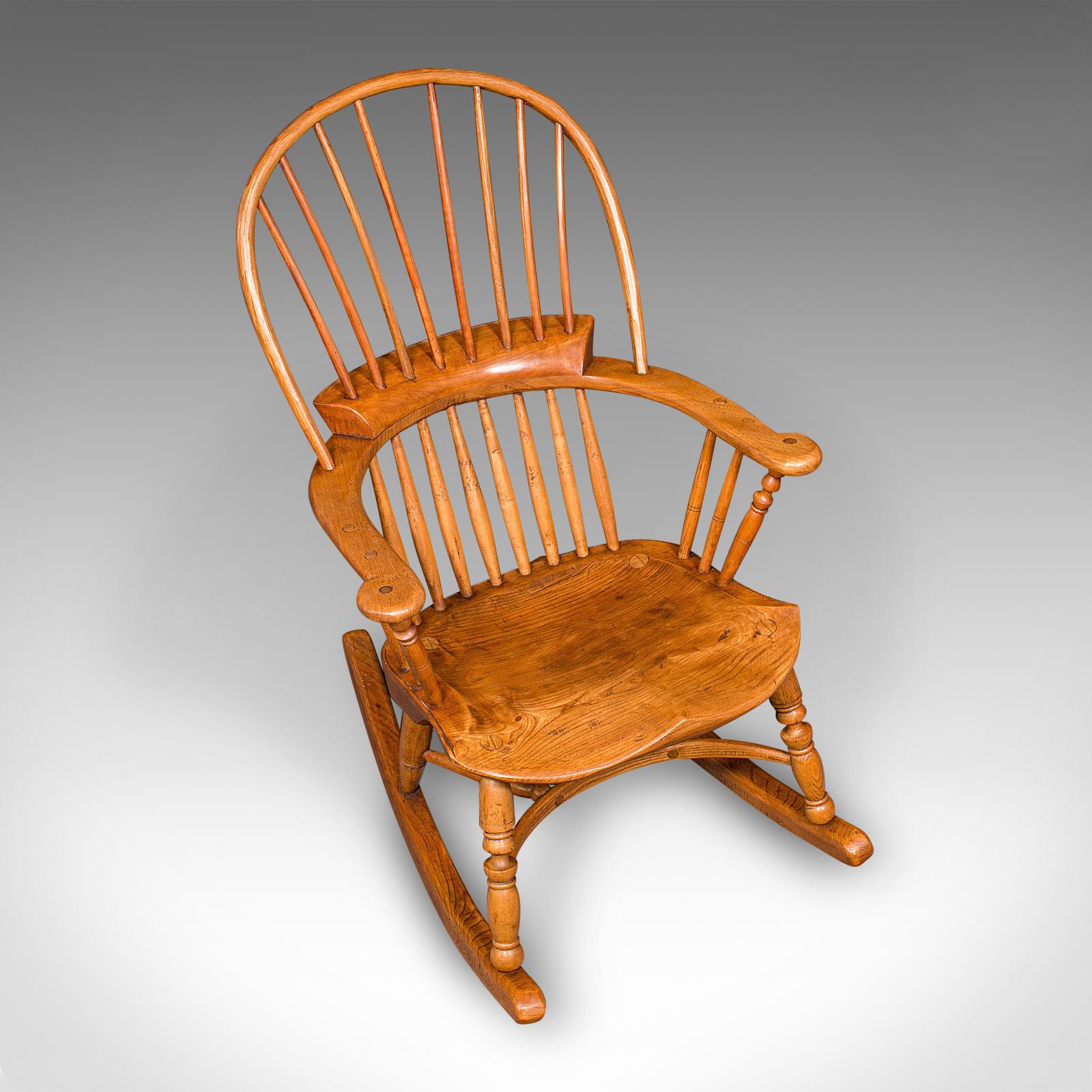 Early 20th Century Antique Windsor Rocking Chair, English, Elm, Rocker, Fireside Seat, Victorian For Sale