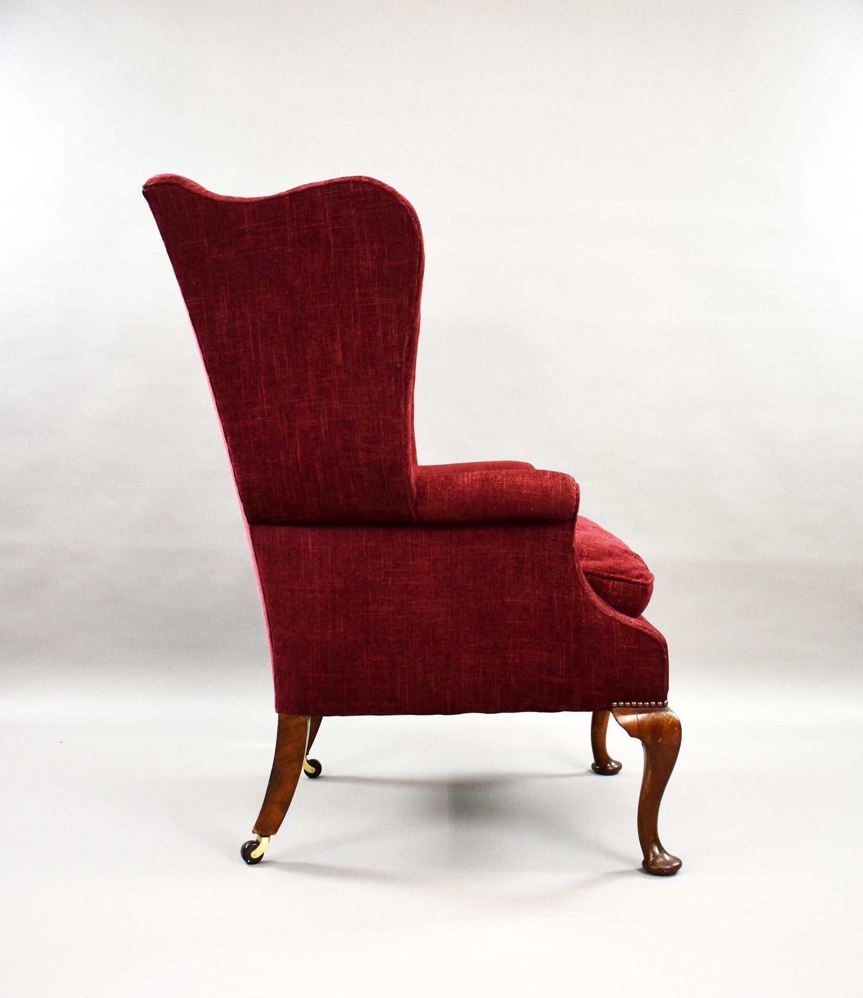 Antique Wing Back Armchair Inglés en venta