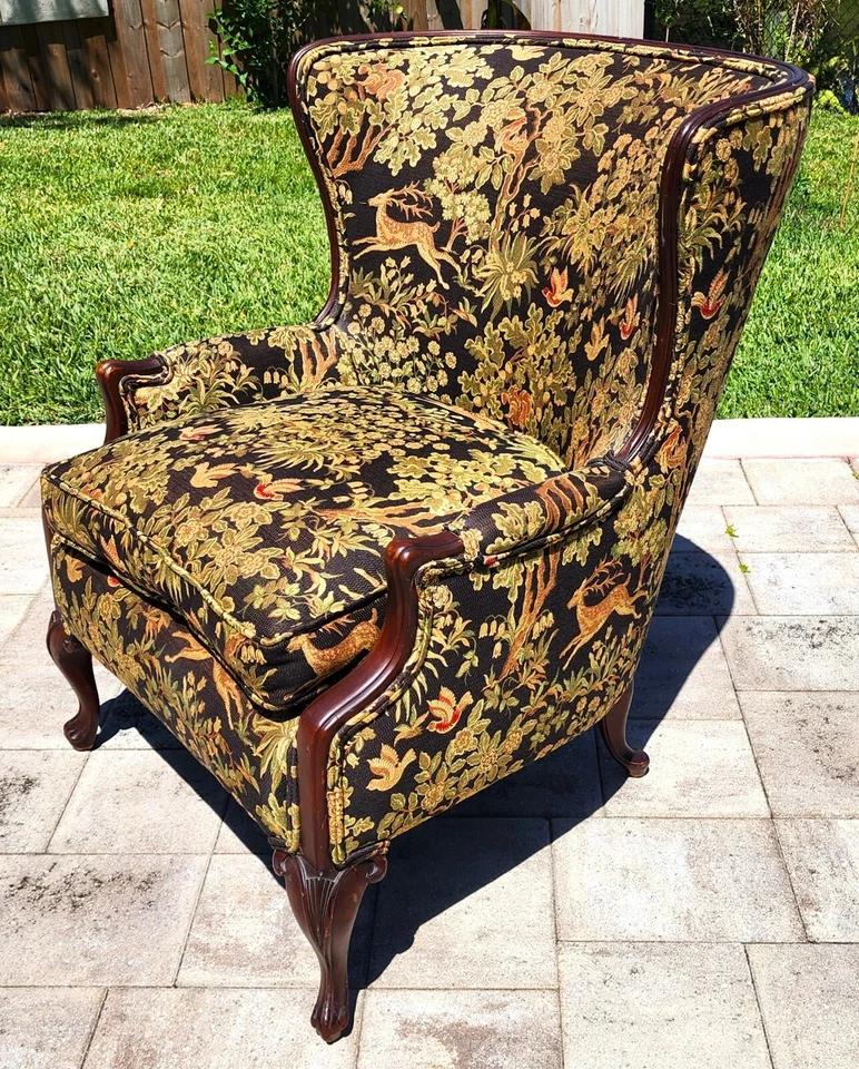 Antique fauteuil Wingback scène de chasse Bon état - En vente à Lake Worth, FL