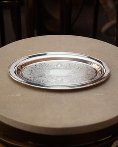 Antique WM A Rogers petit plateau de service ovale en métal argenté