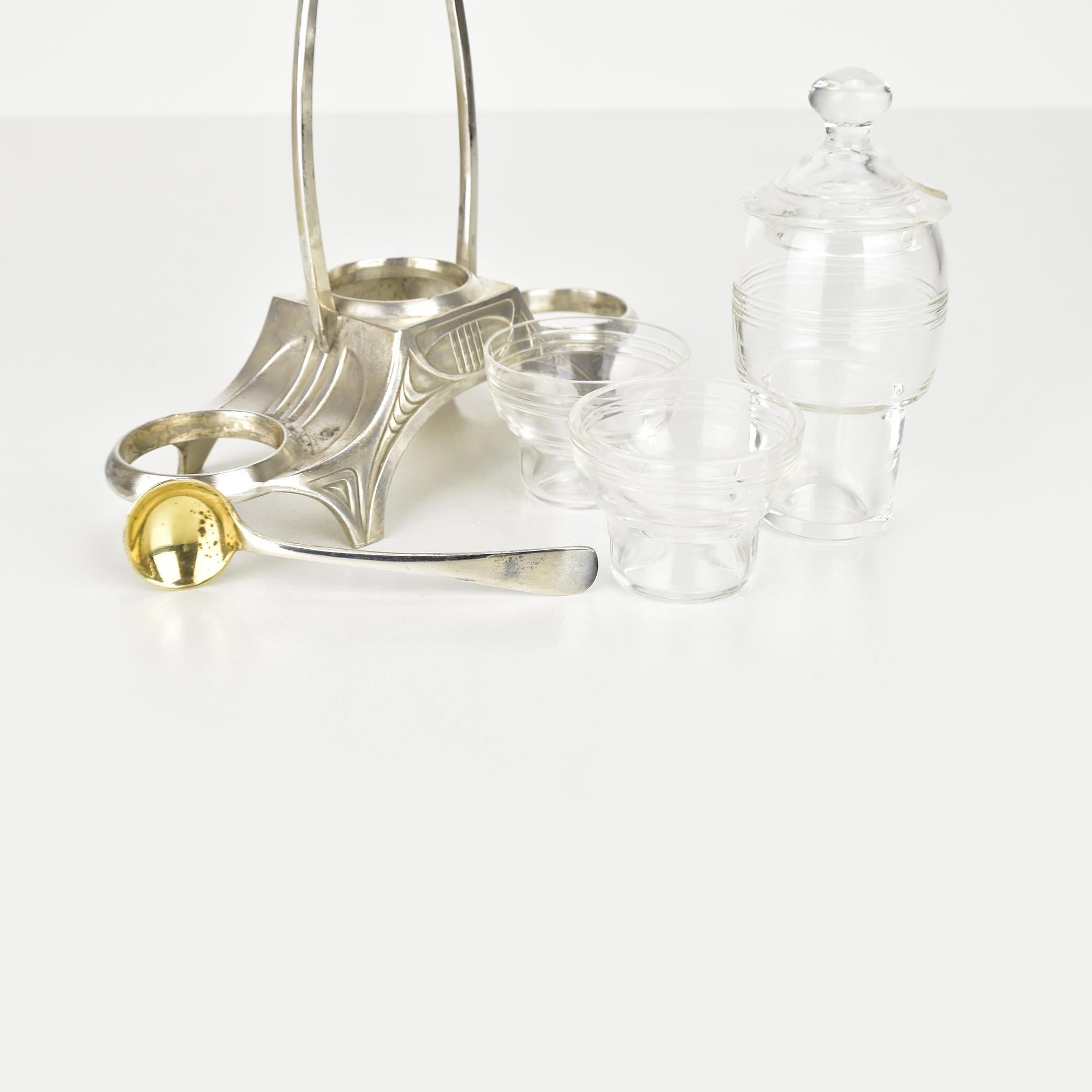 Plaqué argent Ensemble ancien de salière à pointes et moutarde Art Nouveau WMF plaqué argent en vente