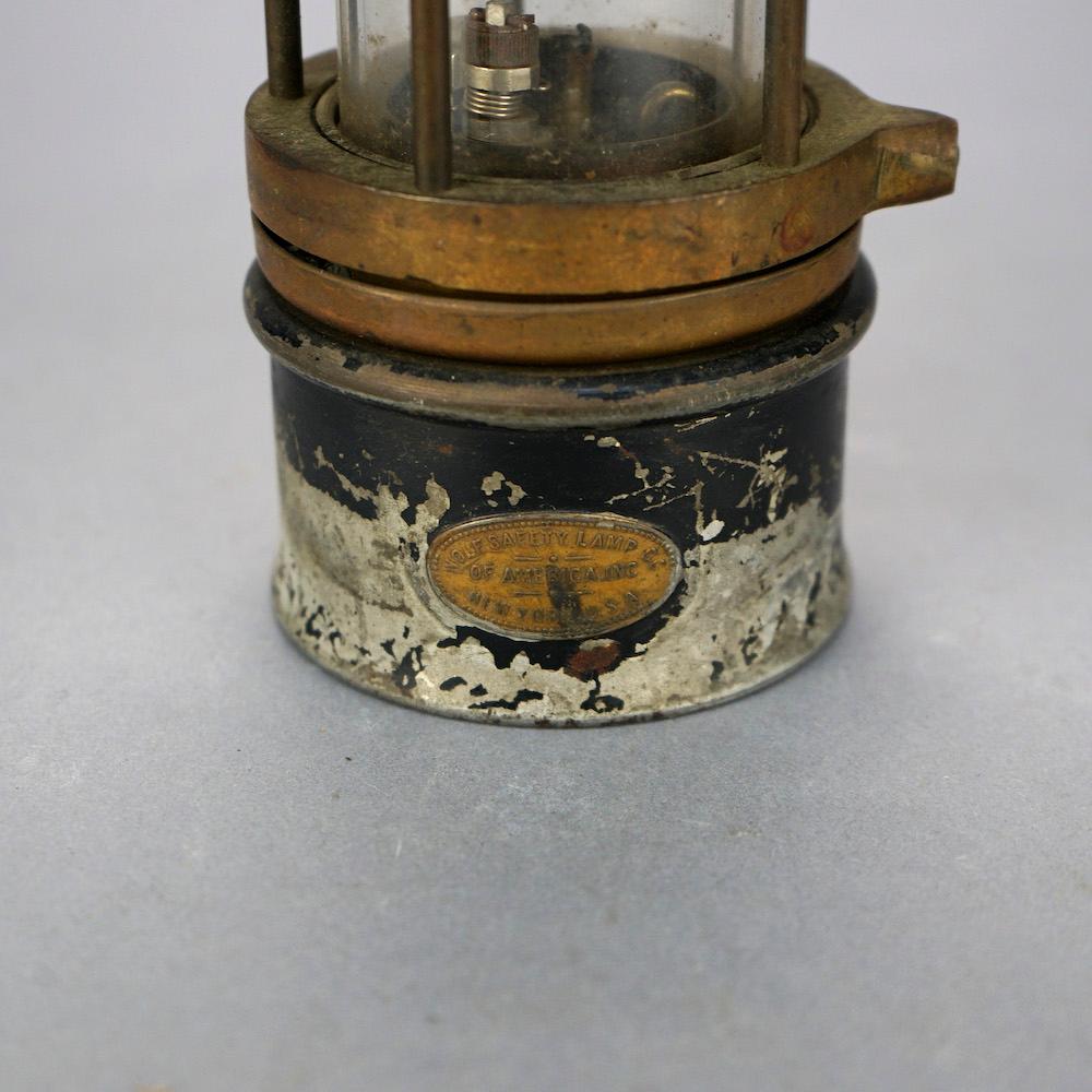19th Century Antique Wolf Safety Lamp of America Co. New York, Coal Miners Lamp, 19th C For Sale