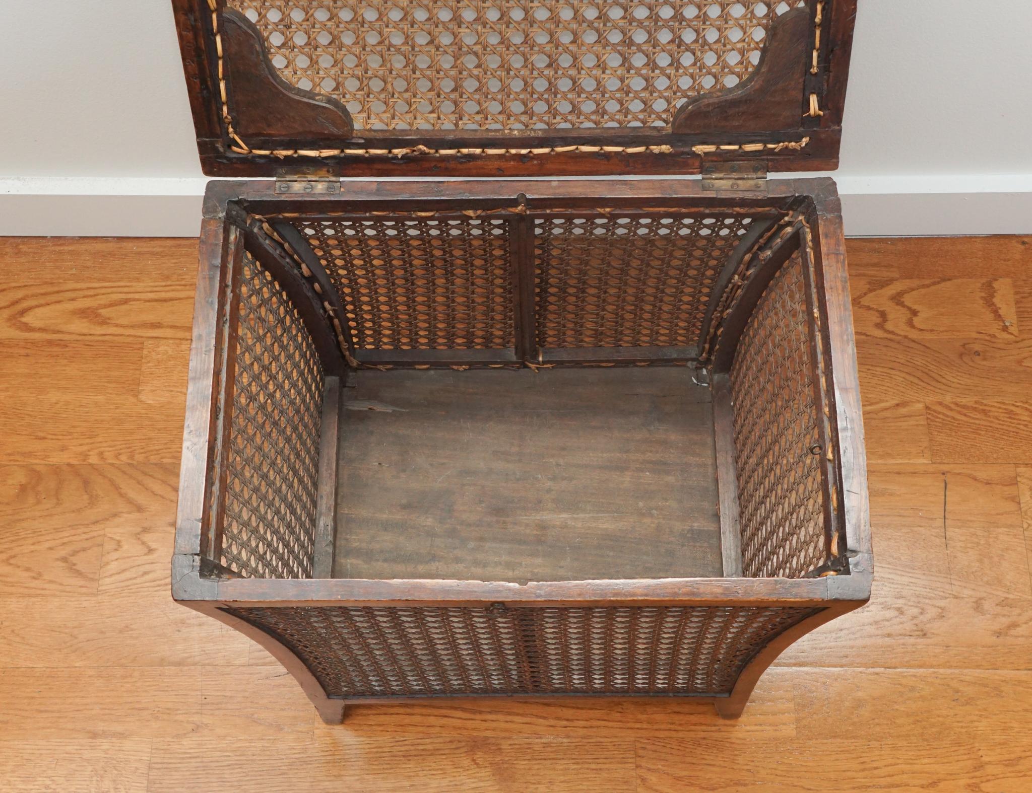 English Antique Wood and Cane Hamper Storage  For Sale