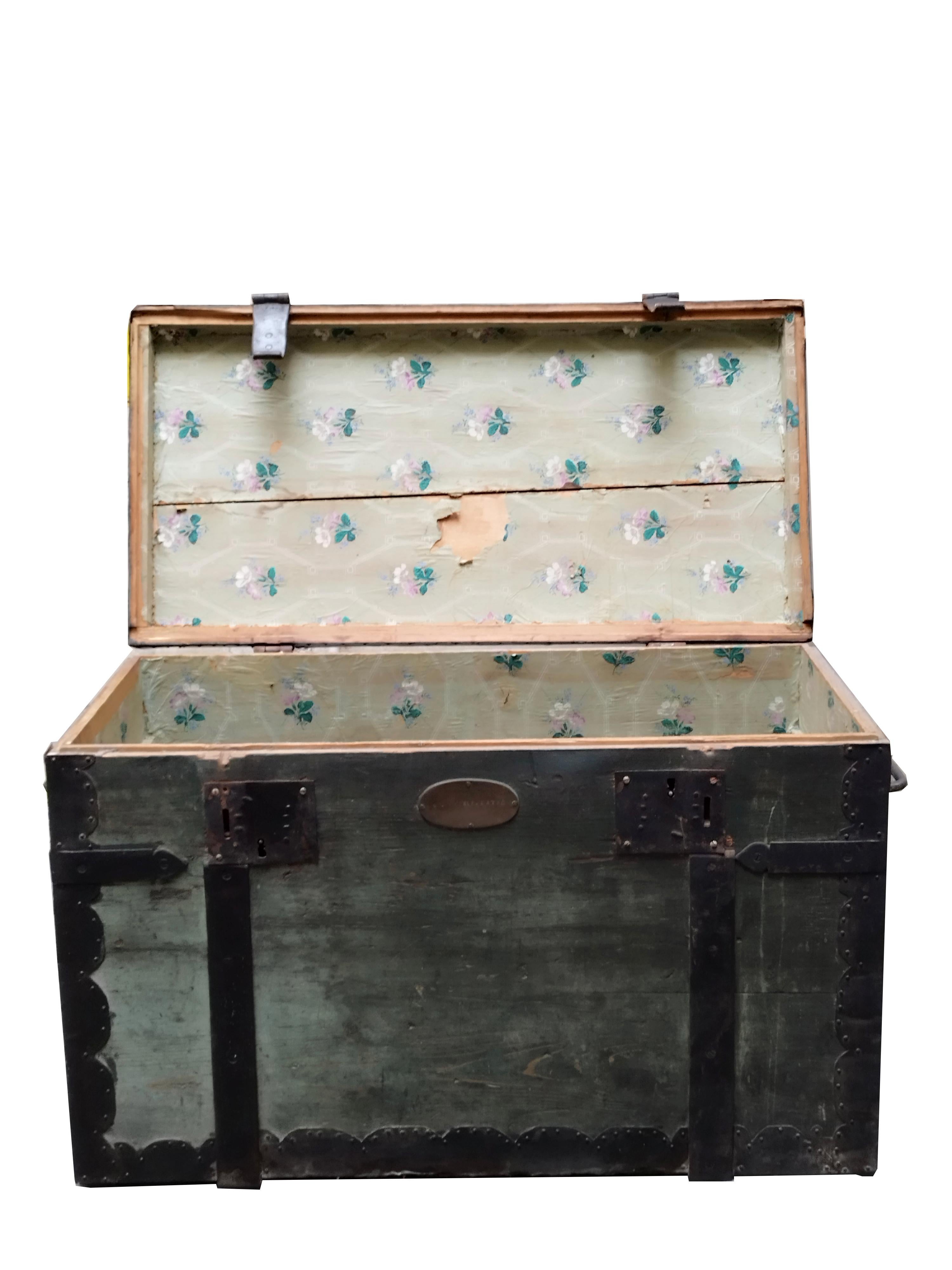 Mid-Century Modern Antique Wood and Metal Travel Trunk, Italy 1940s For Sale
